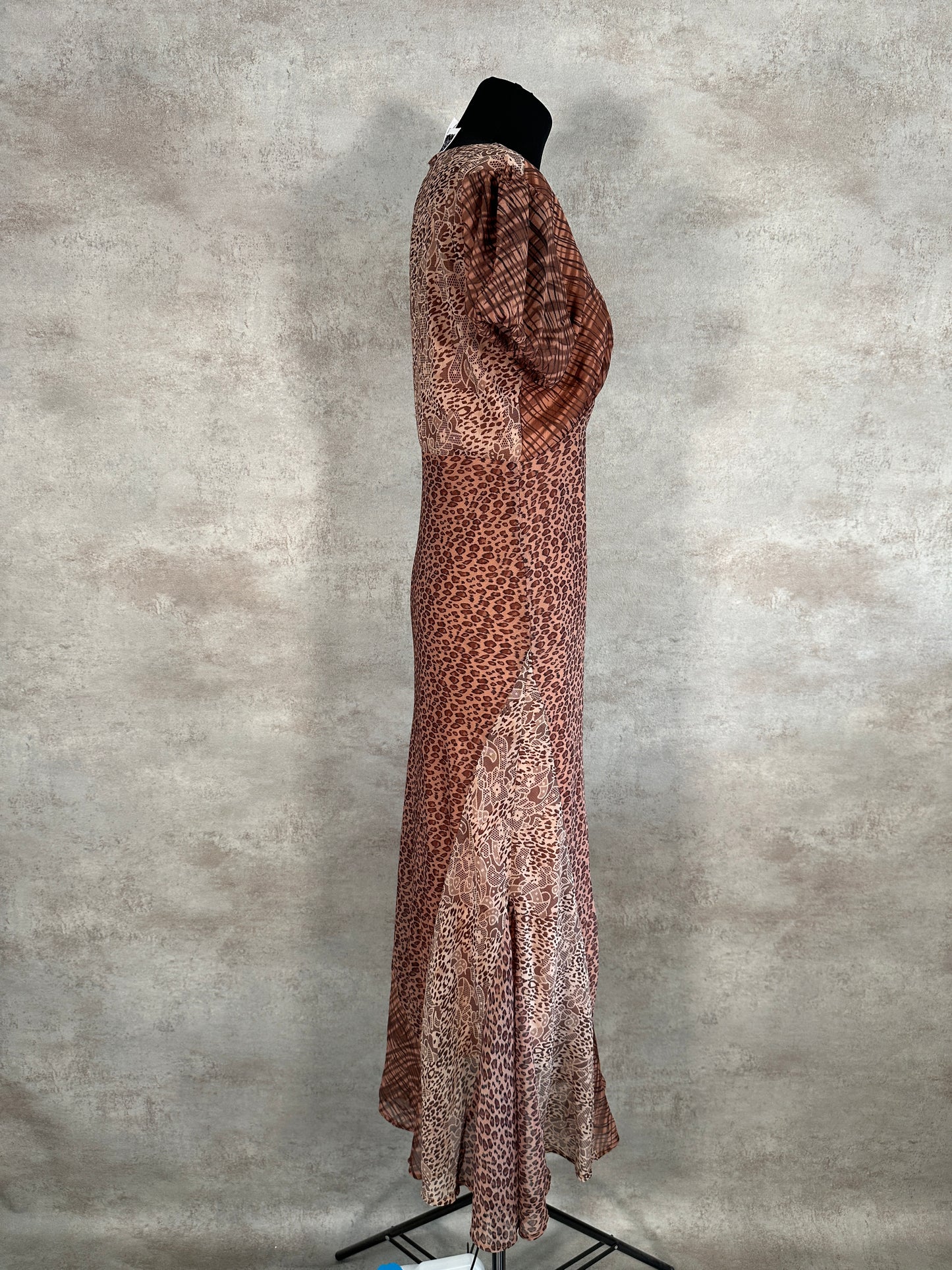 Robe Reclaimed Vintage ( M / 38 / 10 )