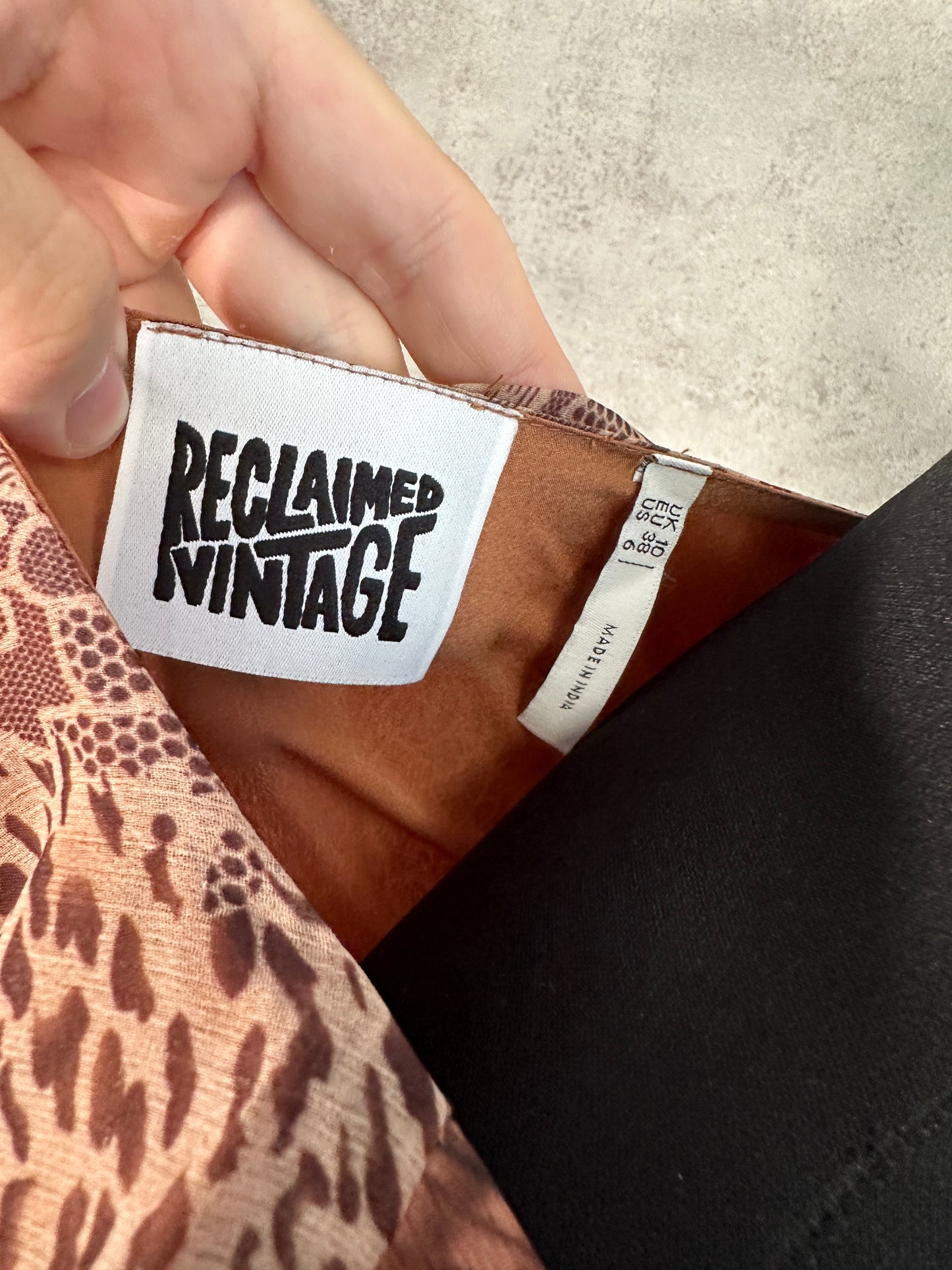 Robe Reclaimed Vintage ( M / 38 / 10 )