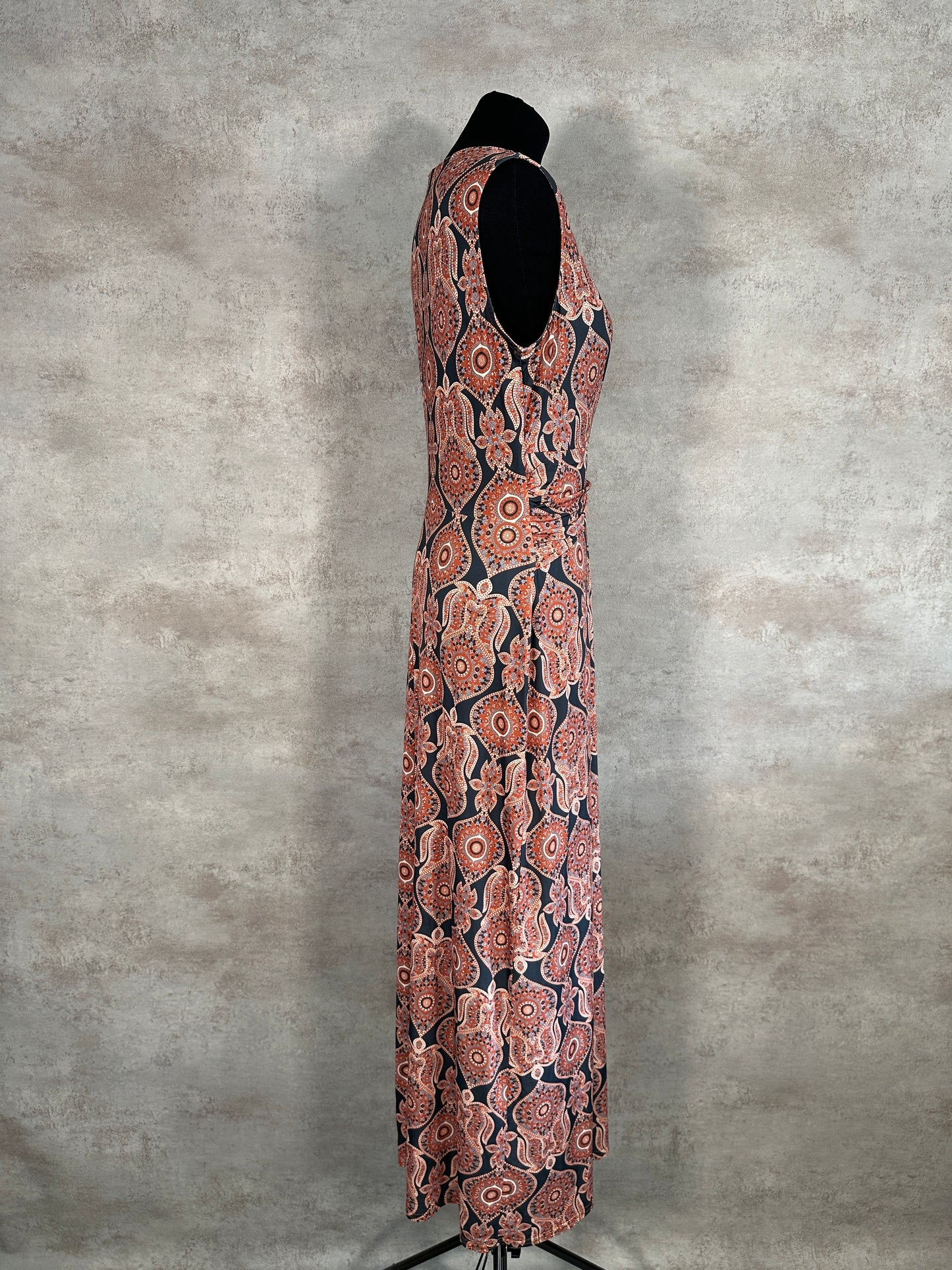 Robe Elora ( M / 38 / 10 )