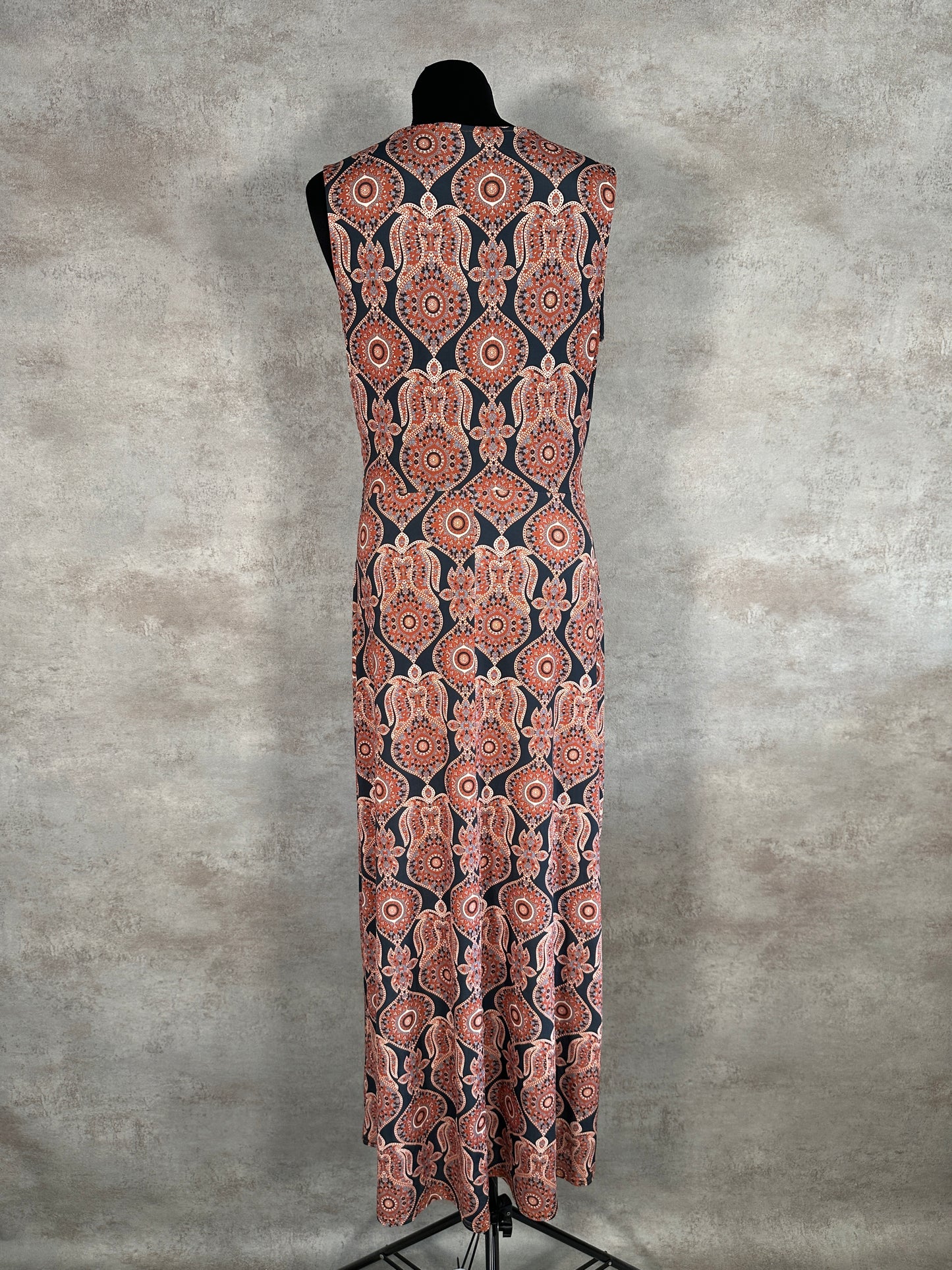 Robe Elora ( M / 38 / 10 )