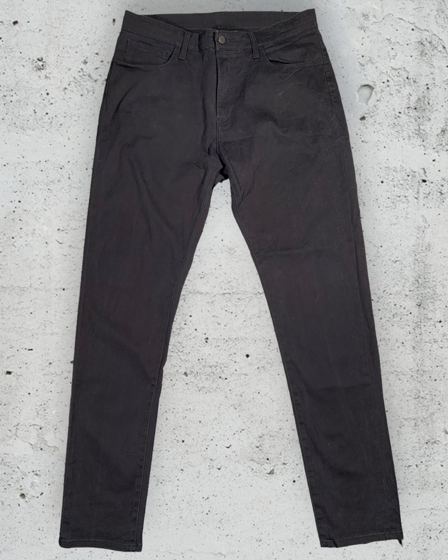 Pantalon Uniqlo ( L / 40 / 12 )