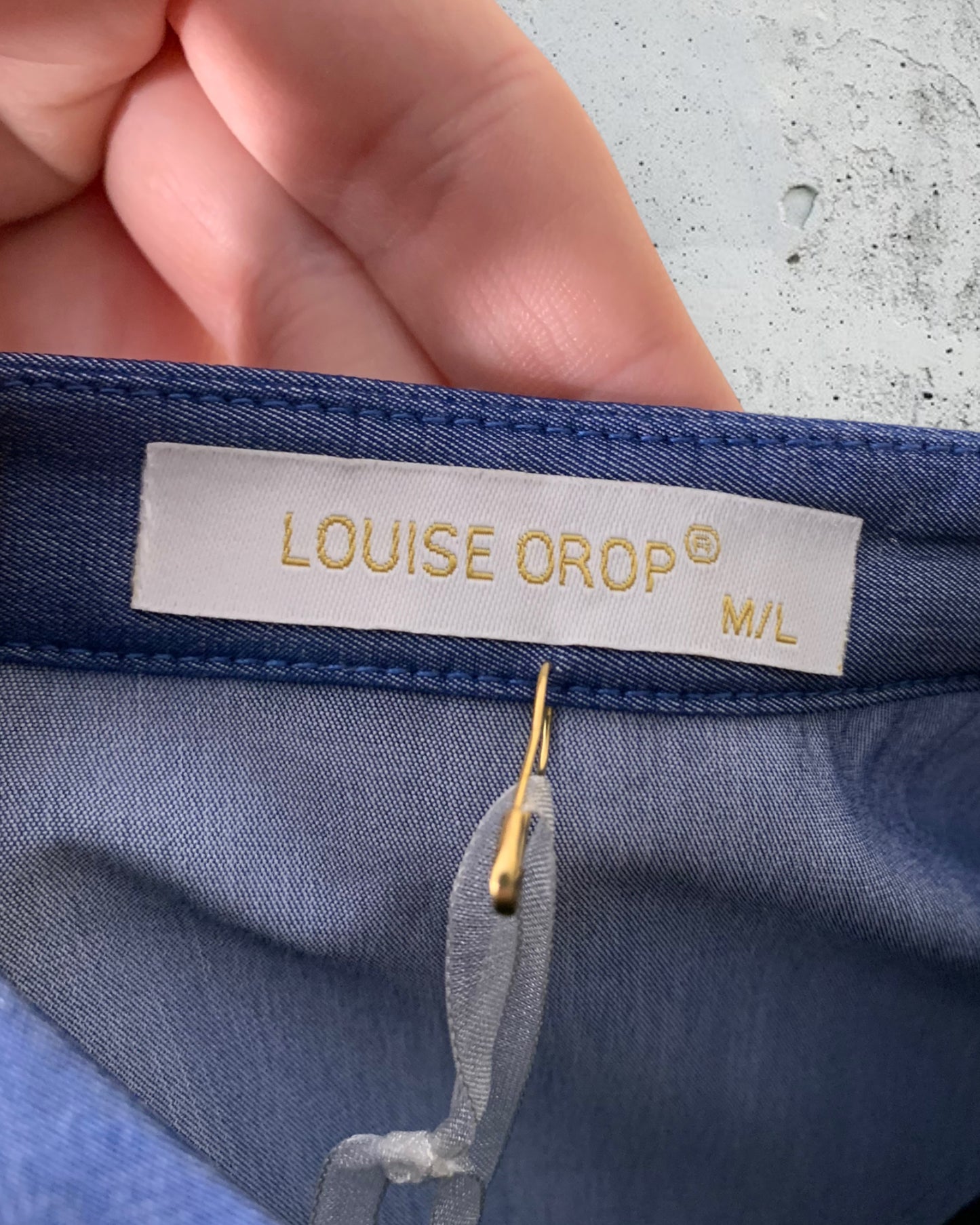 Robe Louise Orop ( M / 38 / 10 )( L / 40 / 12 )