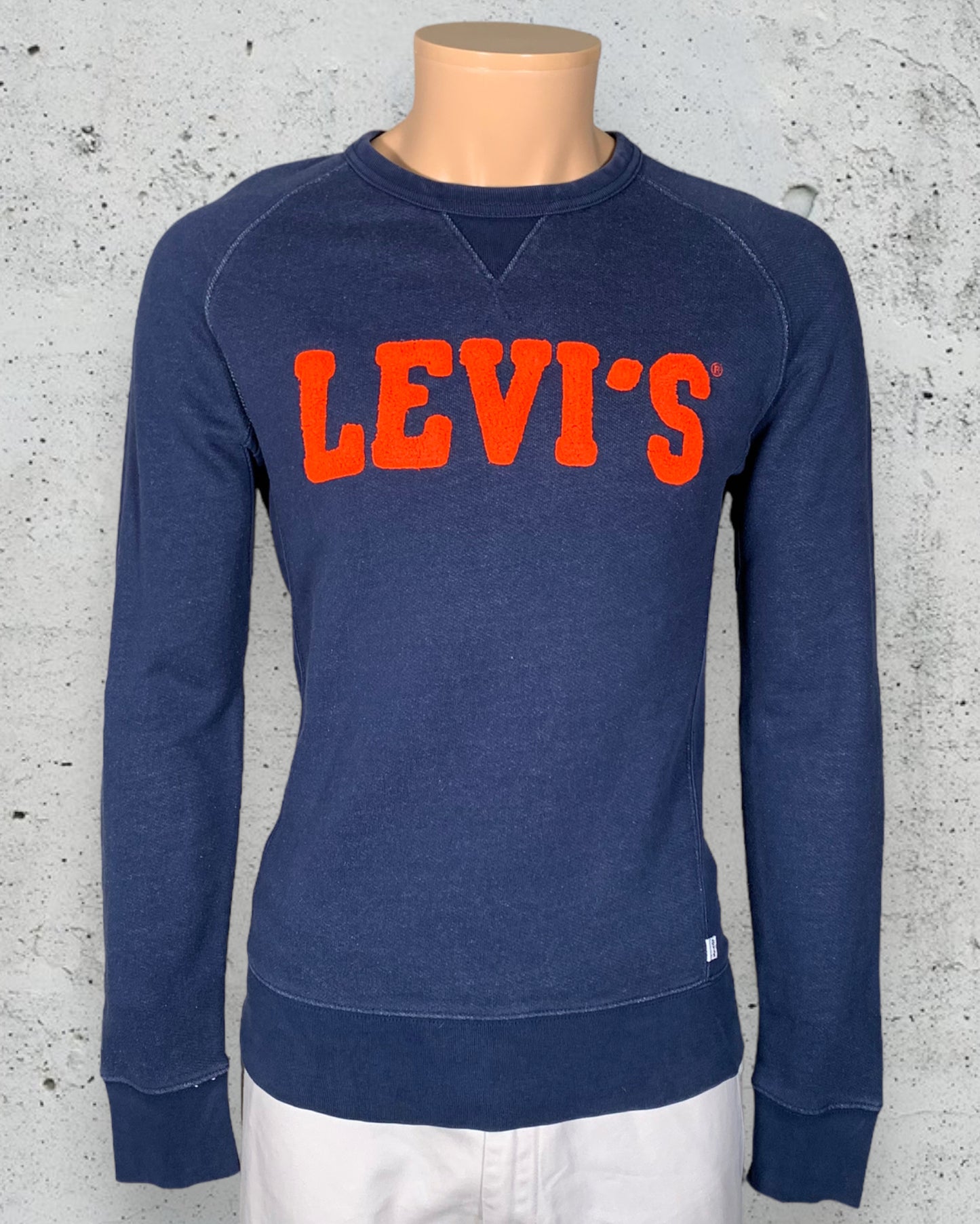 Pull Levi's ( S / 36 / 8 )