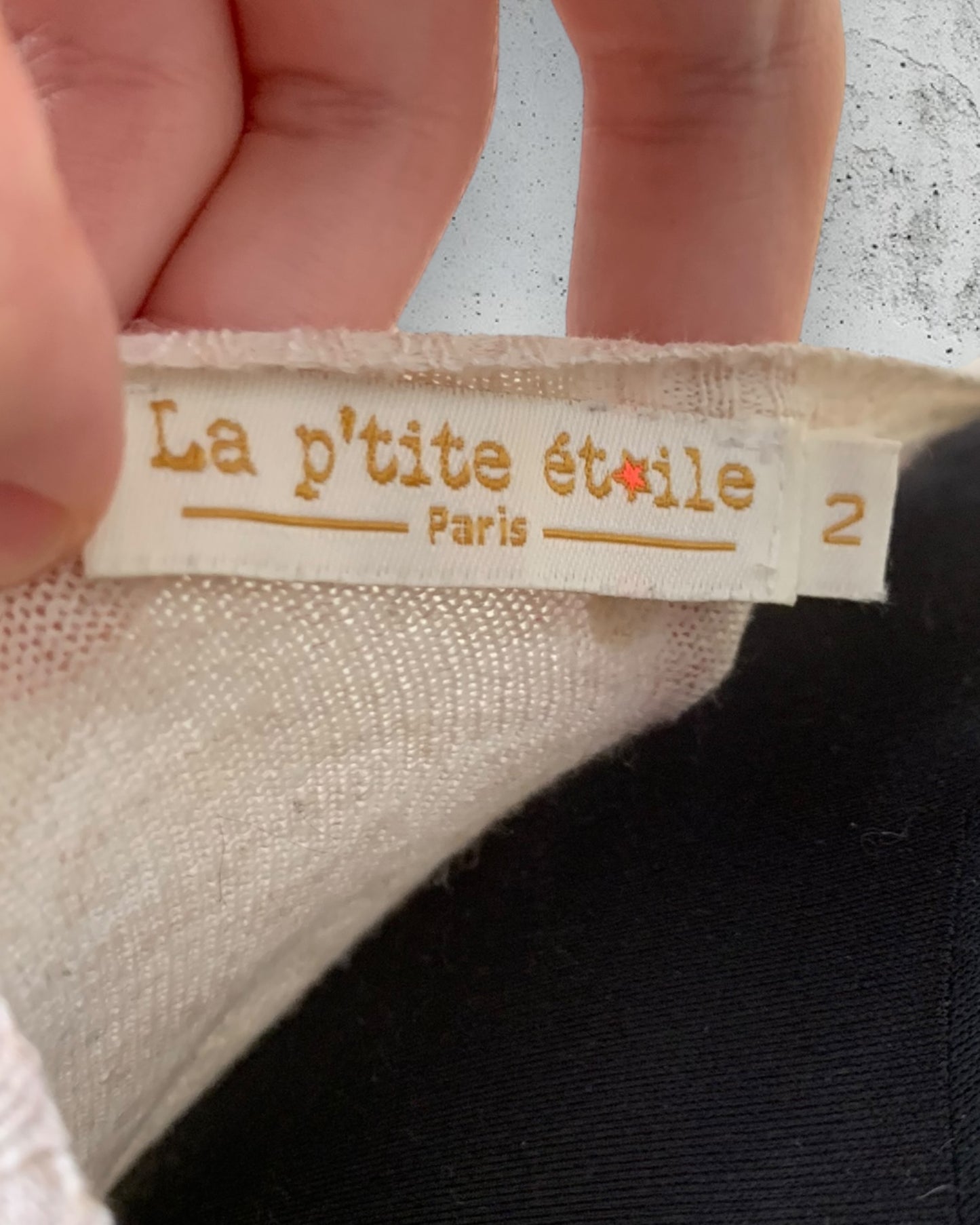 Pull La Petite Etoile ( M / 38 / 10 )