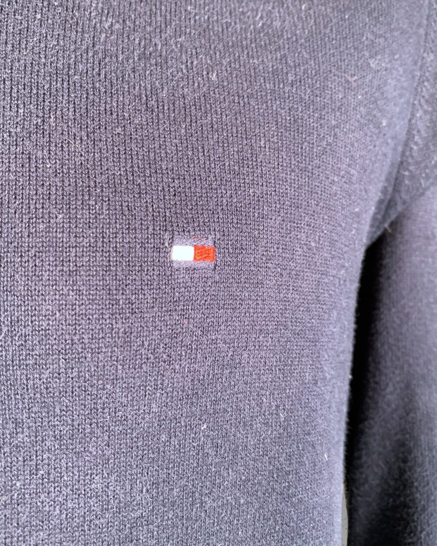 Pull Col V Tommy Hilfiger ( M / 38 / 10 )