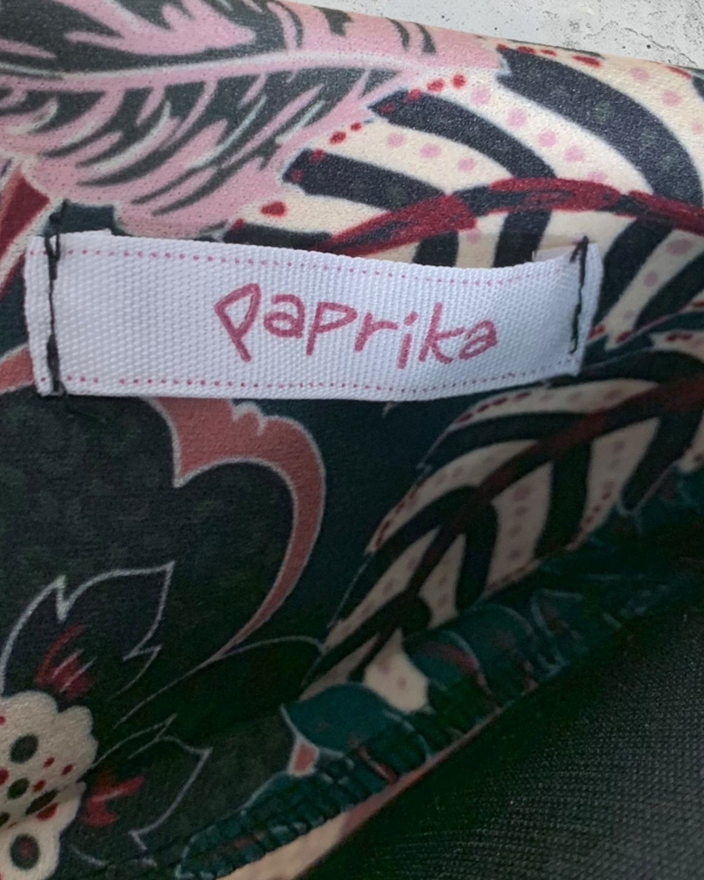 Robe Paprika ( XXL / 44 / 16 )