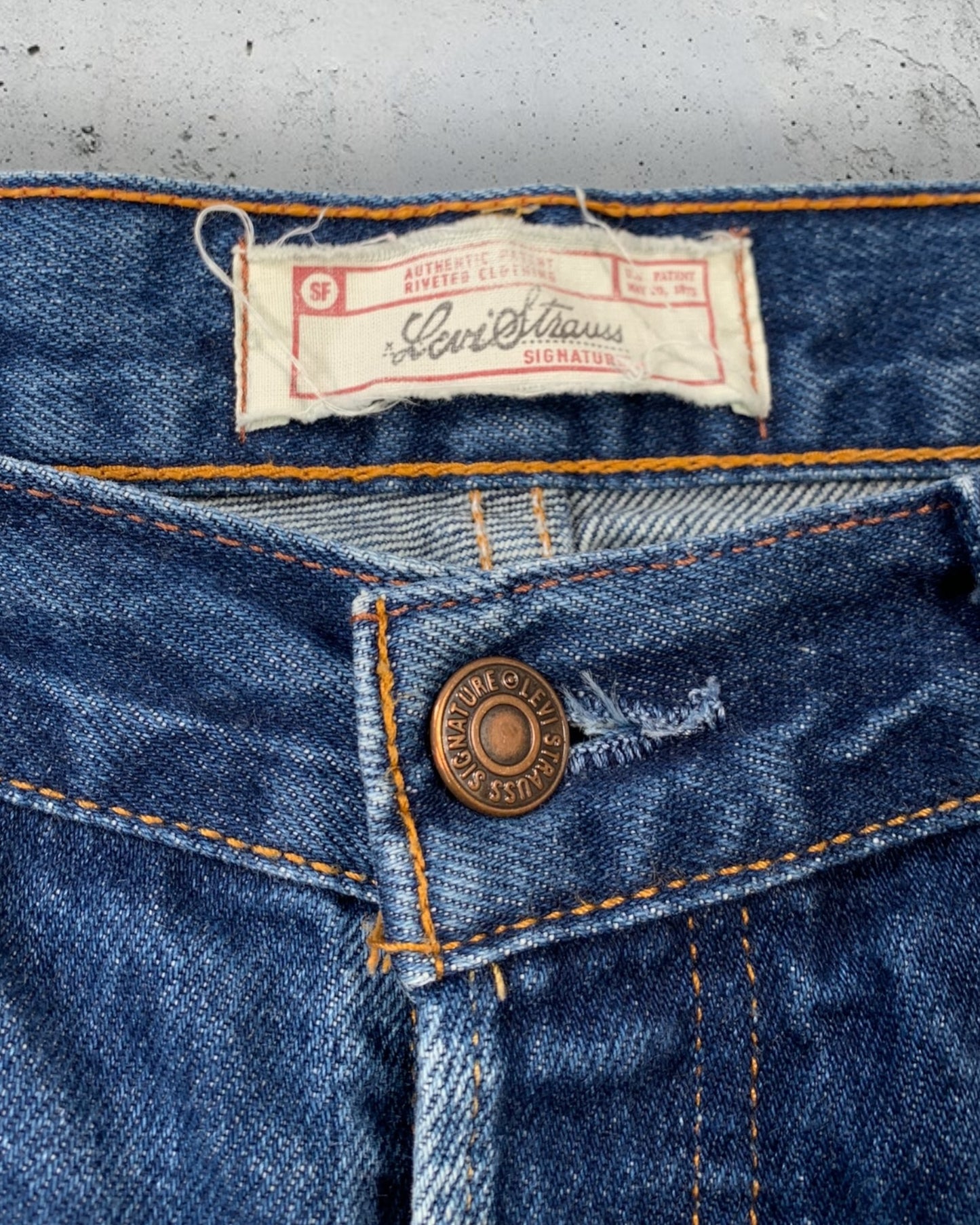 Jean Levi's Signature W33 L34 ( M / US 33 / FR 42 )