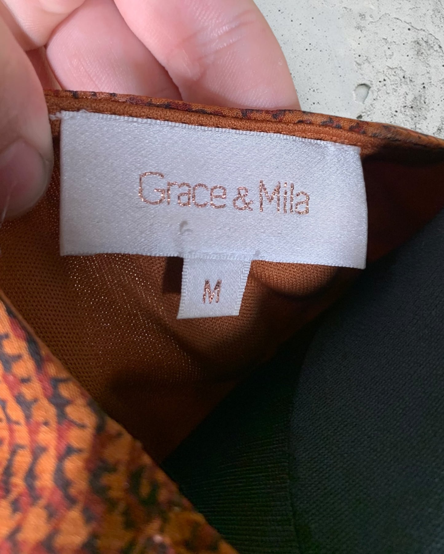 Robe Grace & Mila ( M / 38 / 10 )