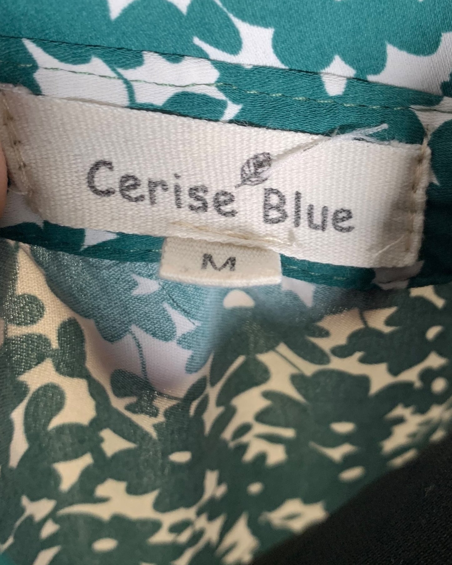 Robe Cerise Blue ( M / 38 / 10 )