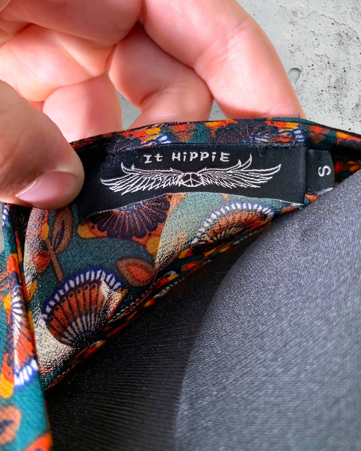 Robe It Hippie ( S / 36 / 8 )