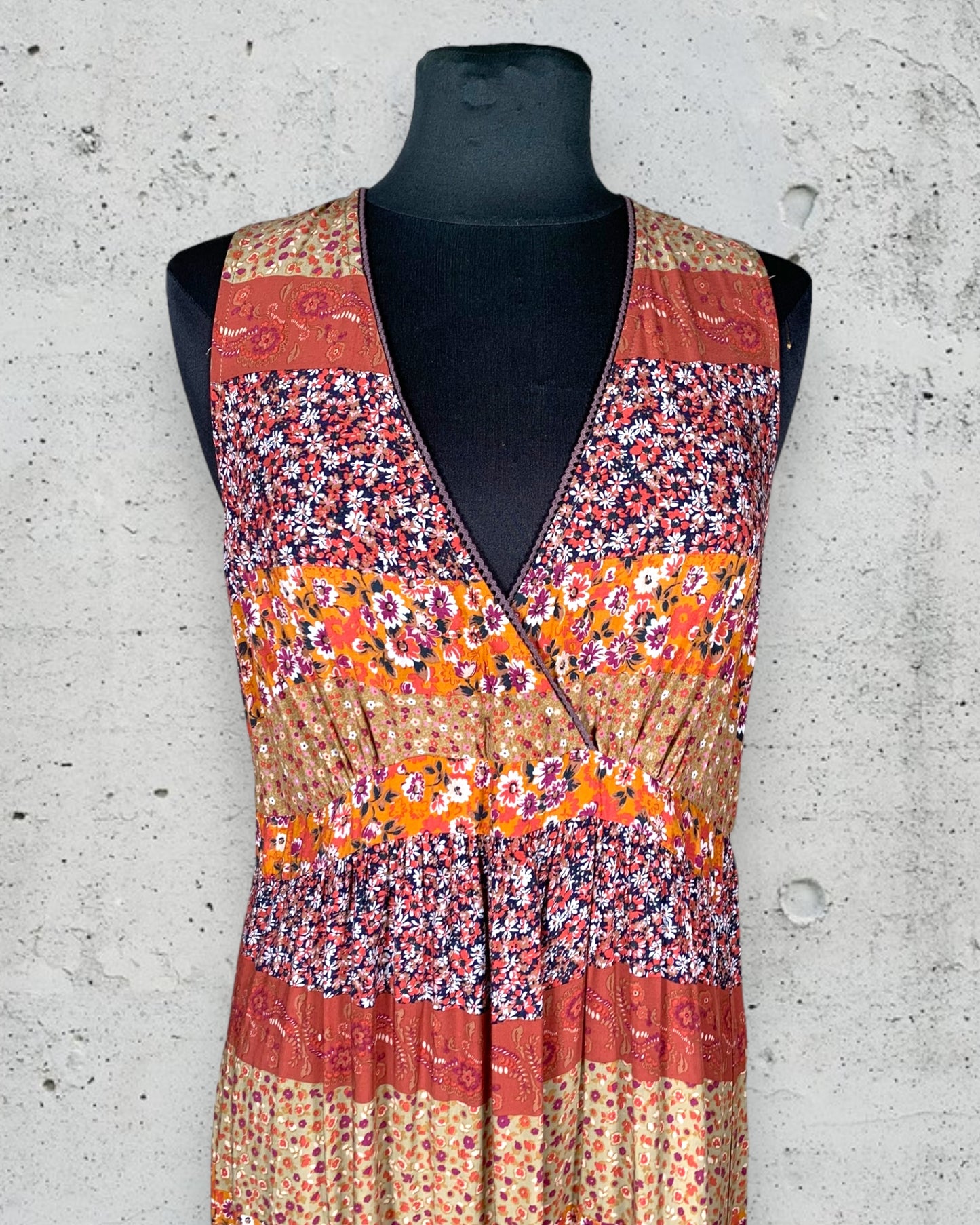 Robe Boutique Parisienne ( L / 40 / 12 )