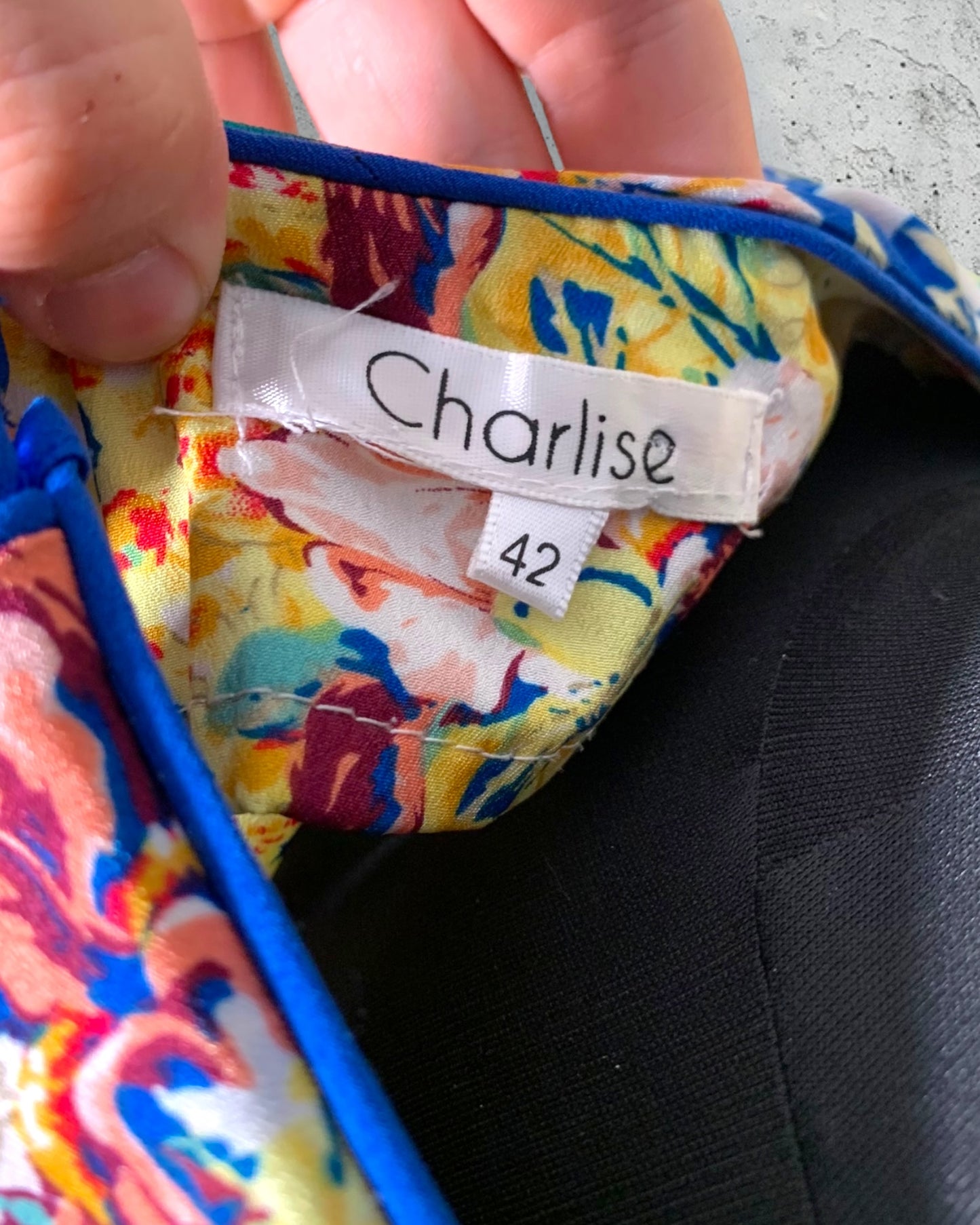 Robe Charlise ( XL / 42 / 14 )