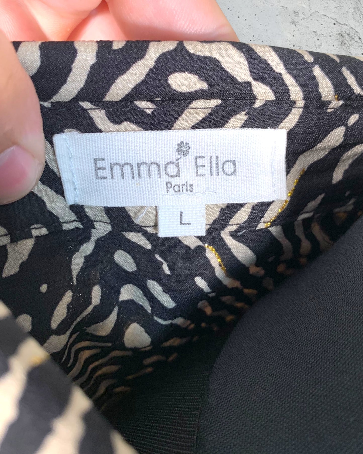 Robe Emma Ella ( L / 40 / 12 )