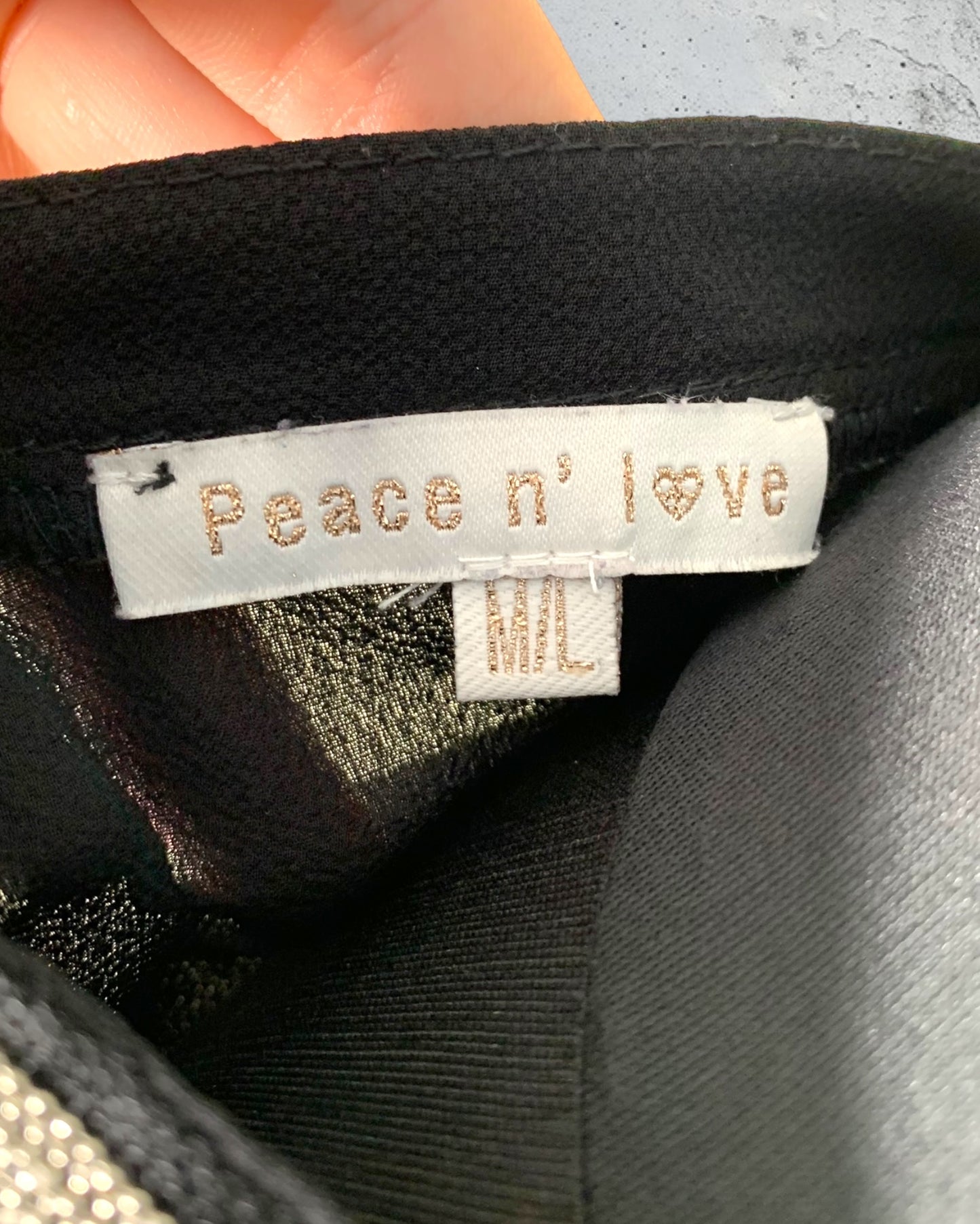 Blouse Peace N'Love ( M / 38 / 10 ) ( L / 40 / 12 )