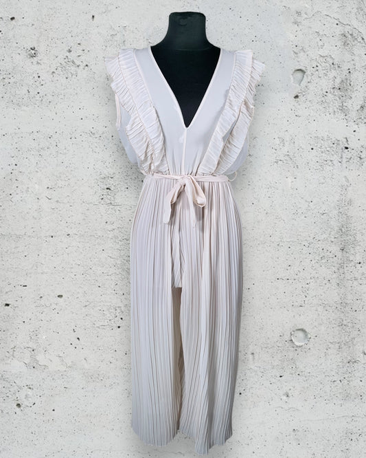 Combinaison Boutique Parisienne ( M / 38 / 10 ) ( L / 40 / 12 )