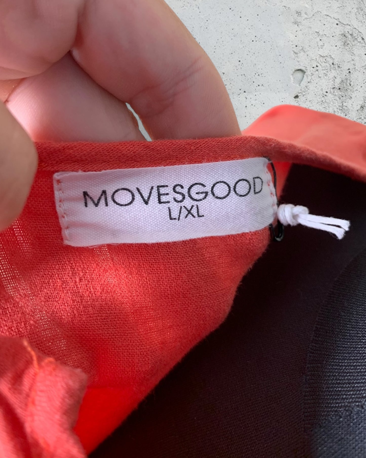 Robe MovesGood ( L / 40 / 12 ) ( XL / 42 / 14 )