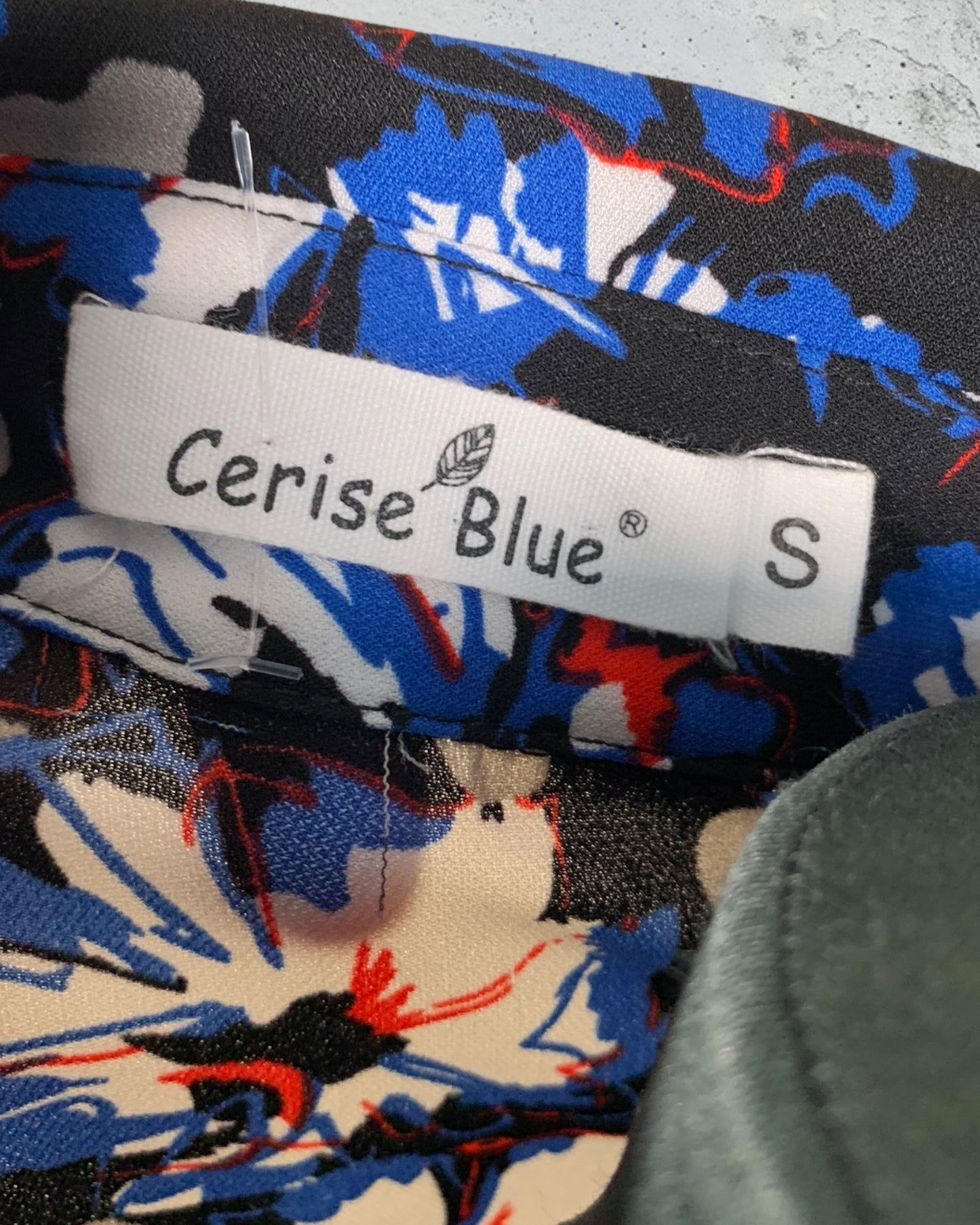 Robe Cerise Blue ( S / 36 / 8 )