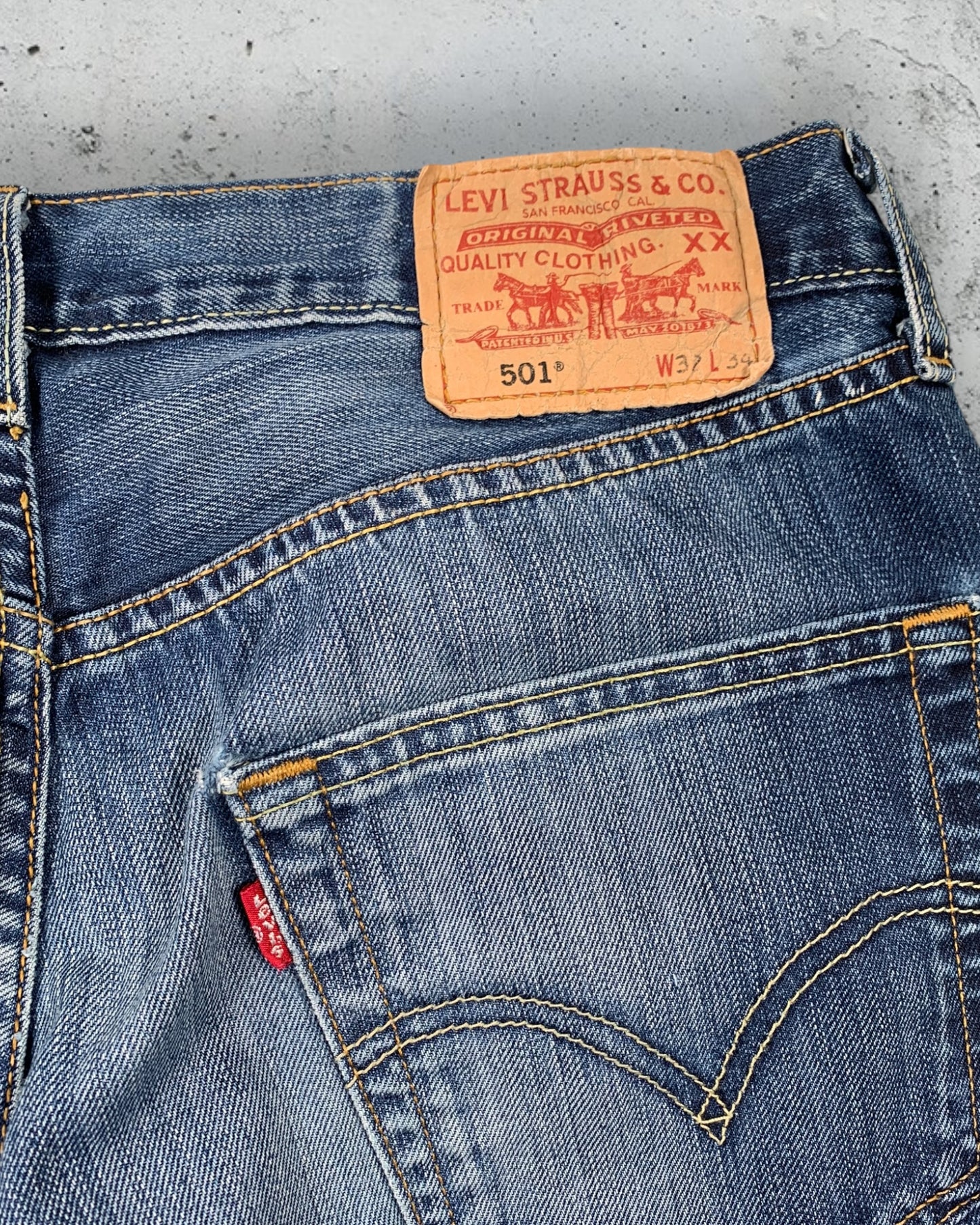 Jean Levi's 501 W34 L34 ( L / US 34 / FR 42-44 )