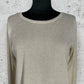 Pull Villa ( XL / 42 / 14 )