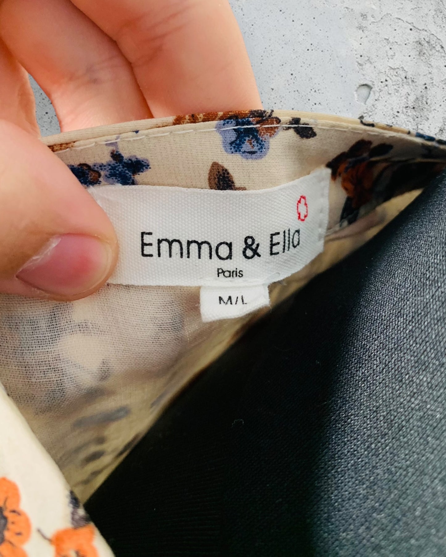 Robe Emma & Ella ( M / 38 / 10 ) ( L / 40 / 12 )