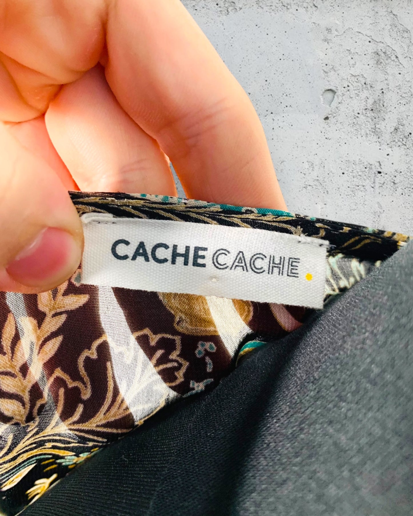 Robe Cache Cache ( L / 40 / 12 )