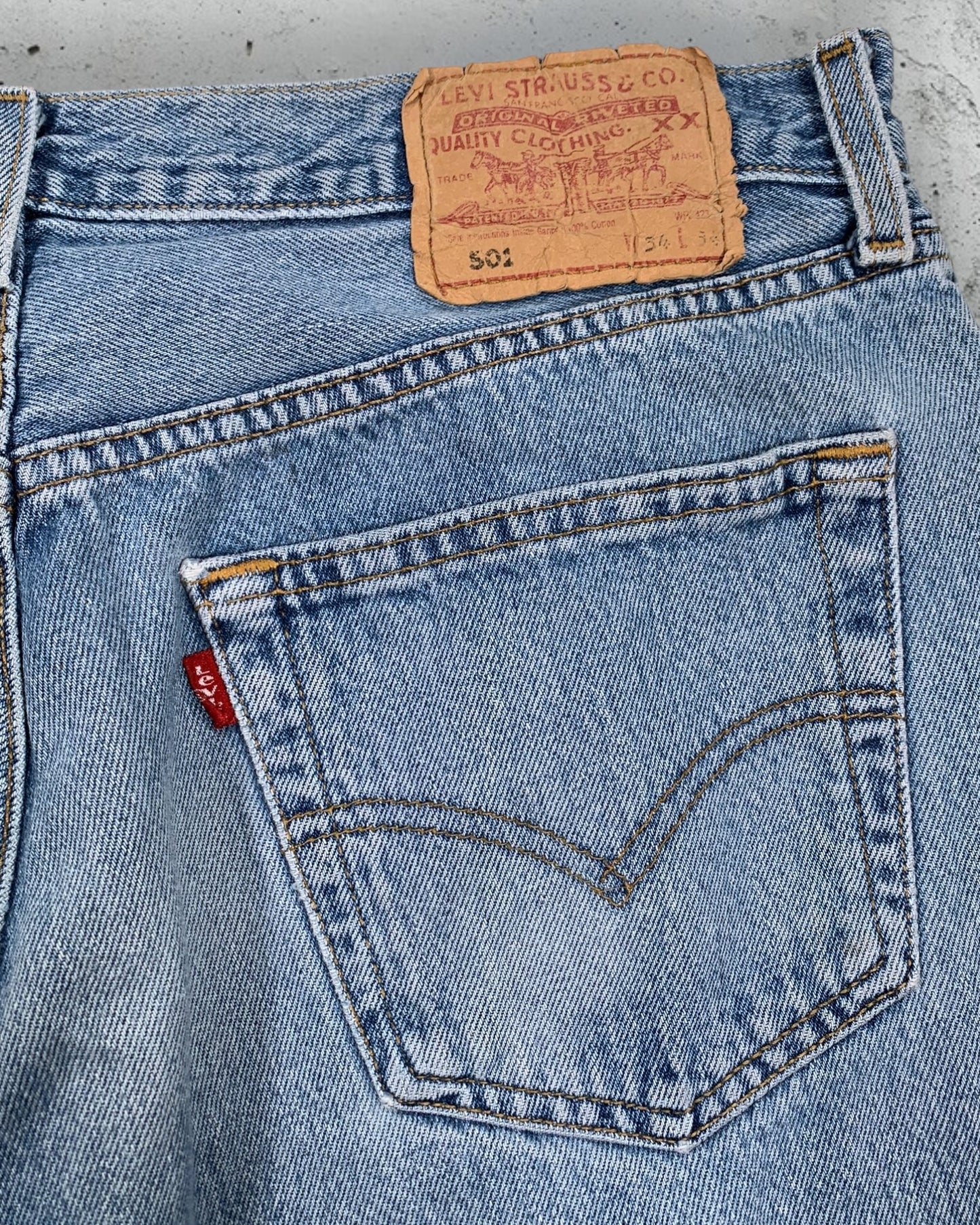 Jean Levi's 501 W34 L34 ( L / US 34 / FR 42-44 )