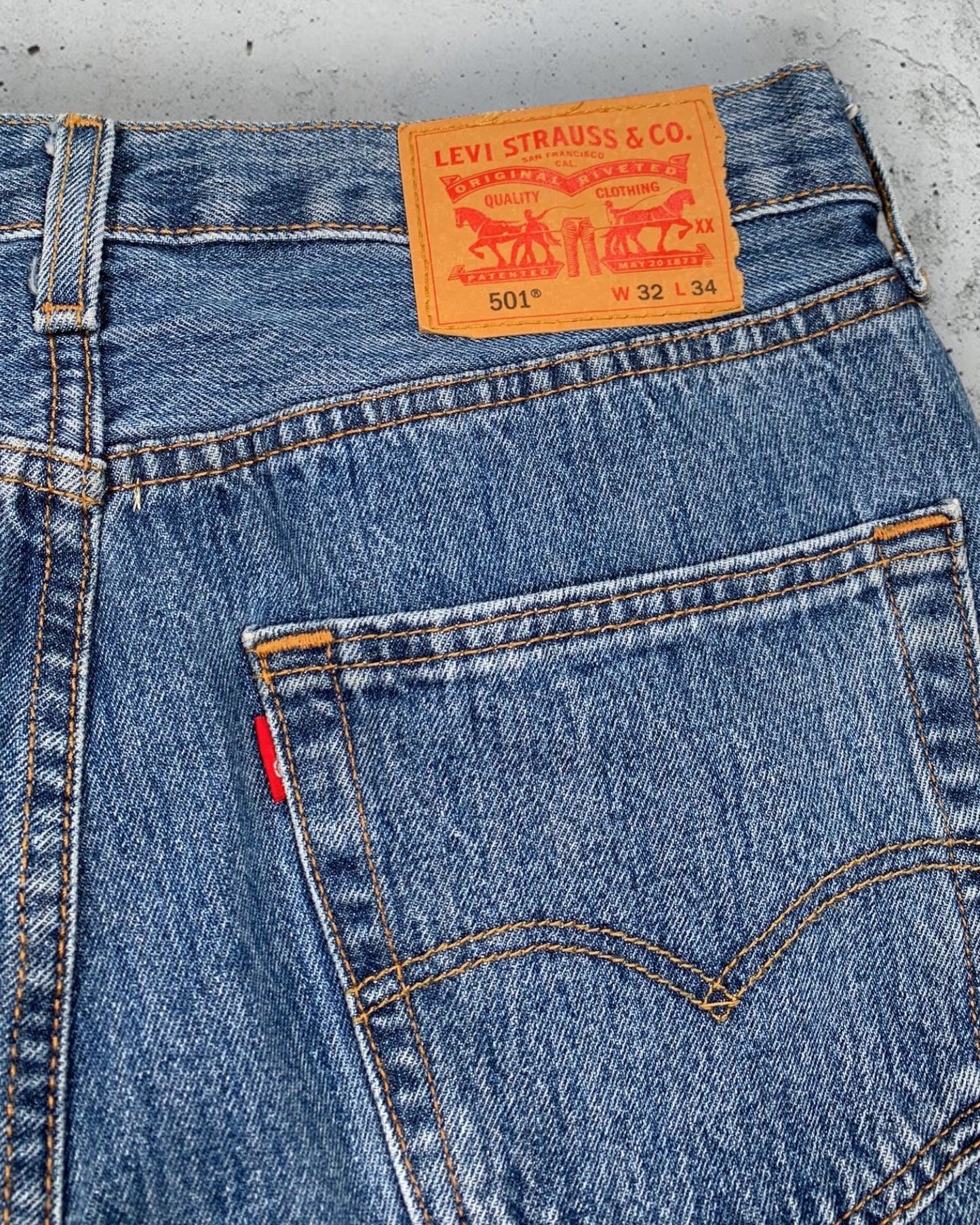 Jean Levi's 501 W32 L34 ( M / US 32 / FR 40 )