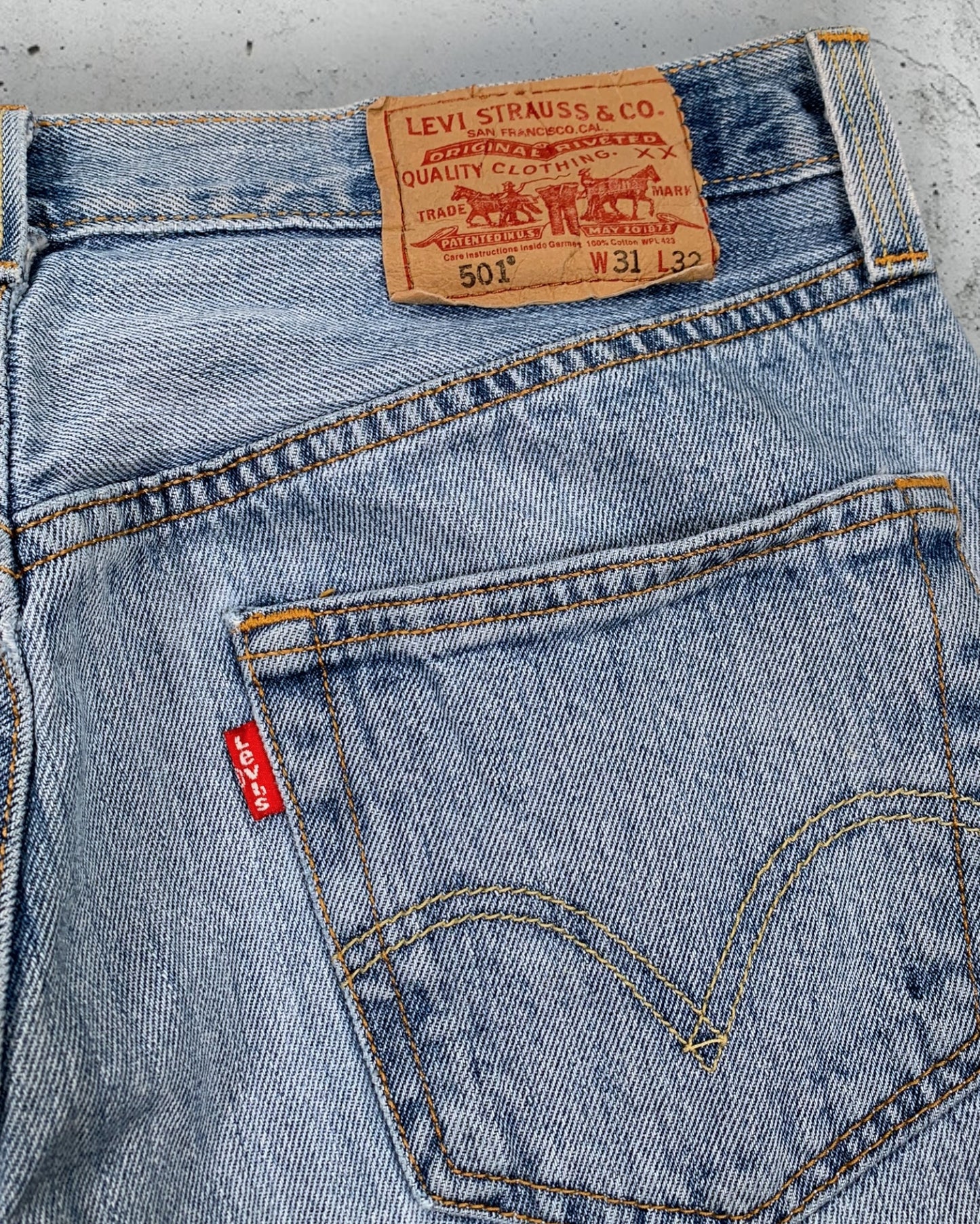 Jean Levi's 501 W31 L32 ( S / US 31 / FR 38-40 )