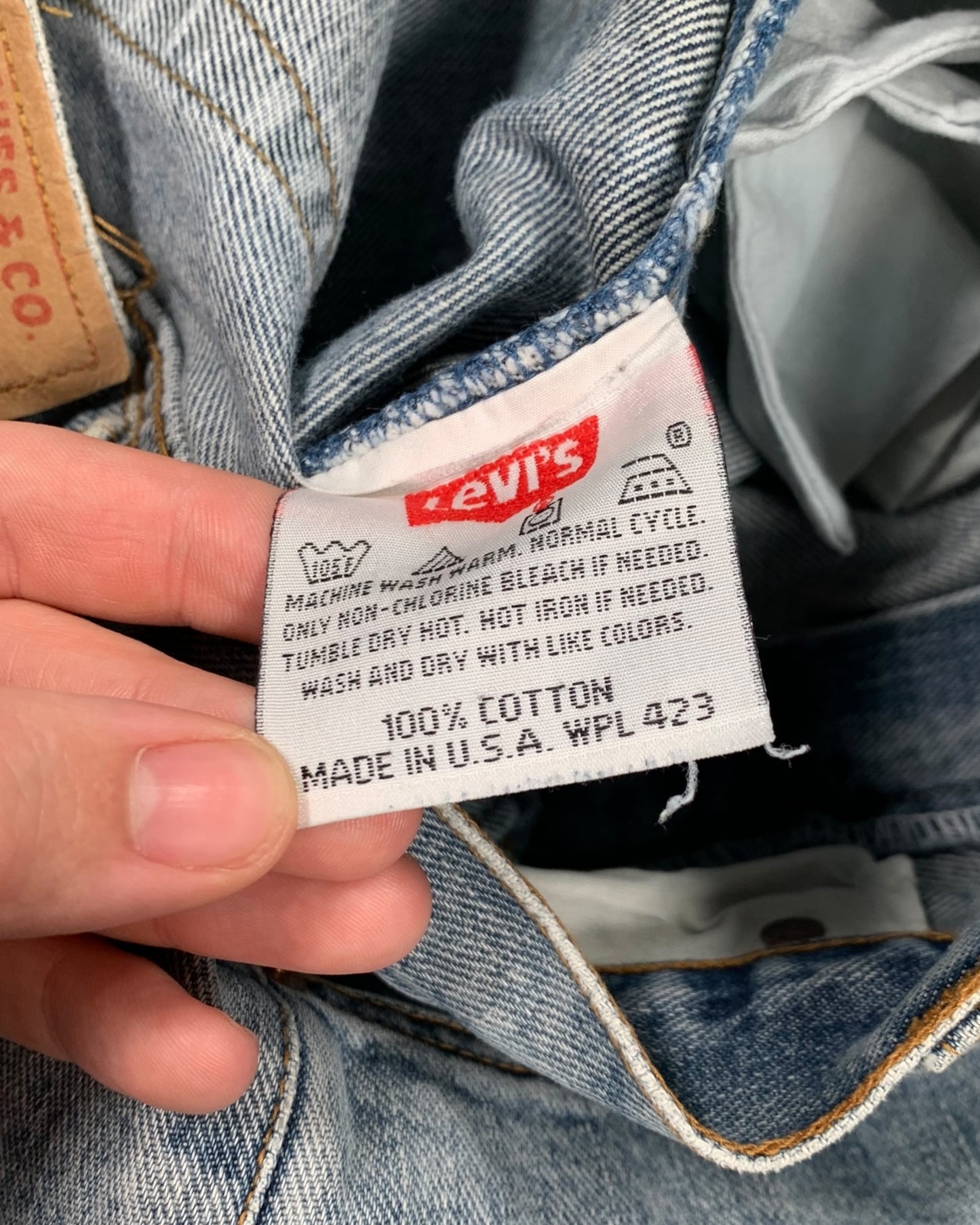 Jean Levi's 525 04 W28 L32 ( S / US 28 / FR 36 )