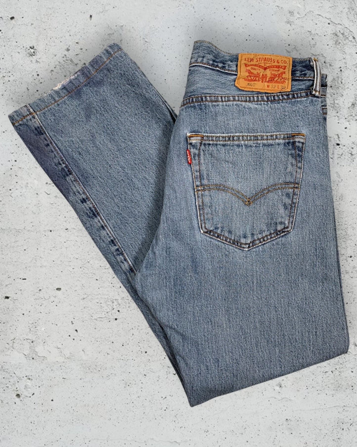 Jean Levi's 501 W32 L30 ( M / US 32 / FR 40 )