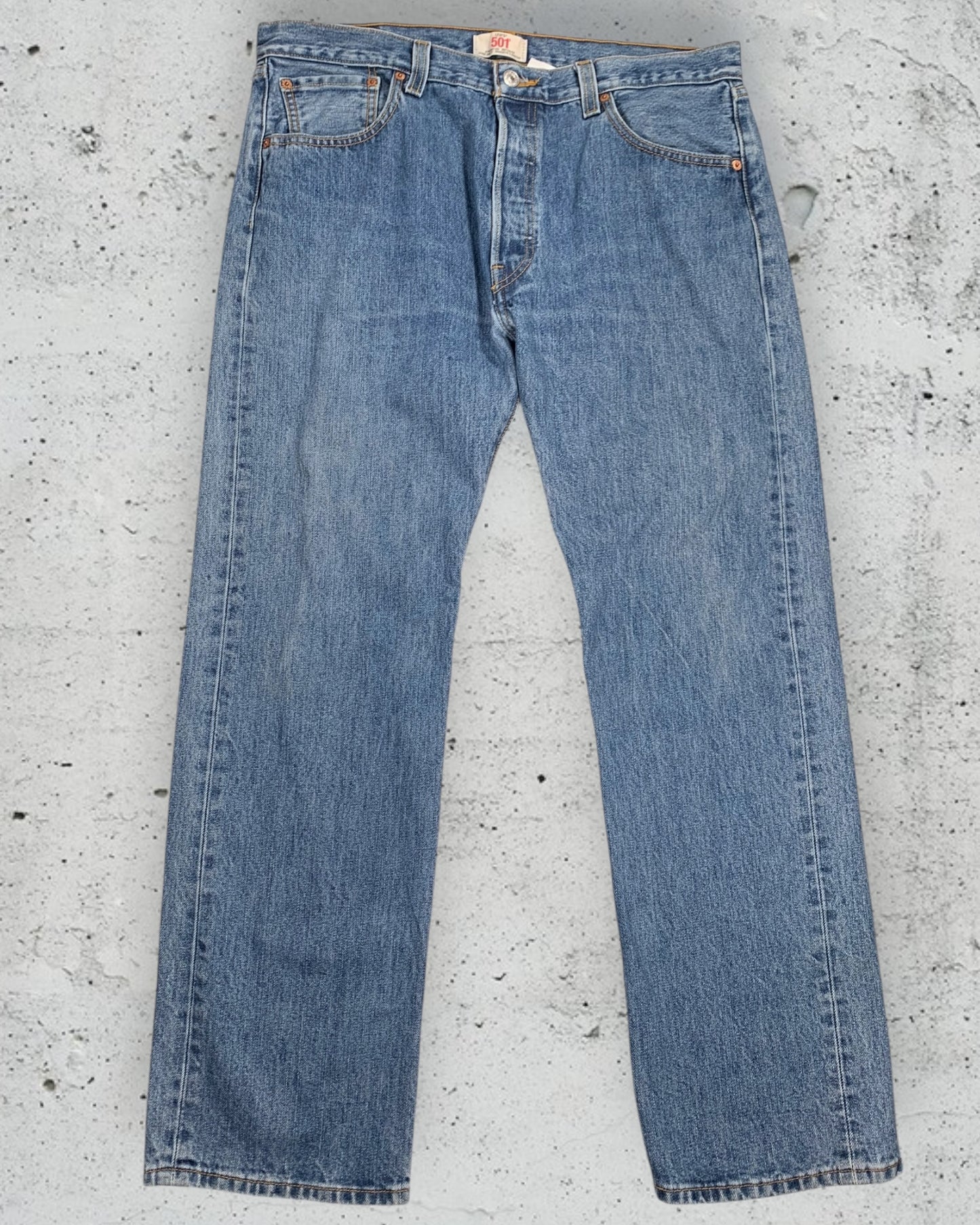 Jean Levi's 501 W36 L30 ( L / US 36 / FR 44-46 )