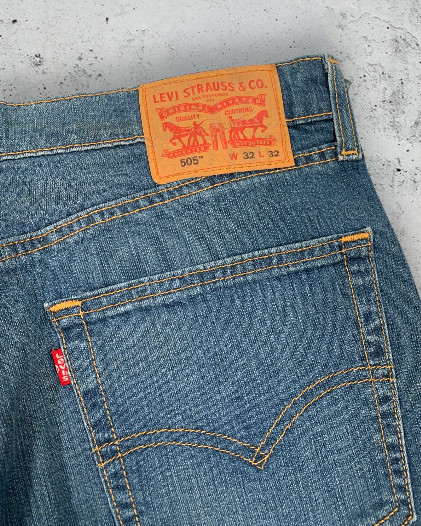 Jean Levi's 505 W32 L32 ( M / US 32 / FR 40 )