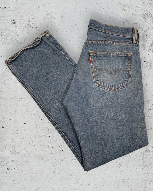 Jean Levi's 501 W35 L36 ( L / US 35 / FR 44 )