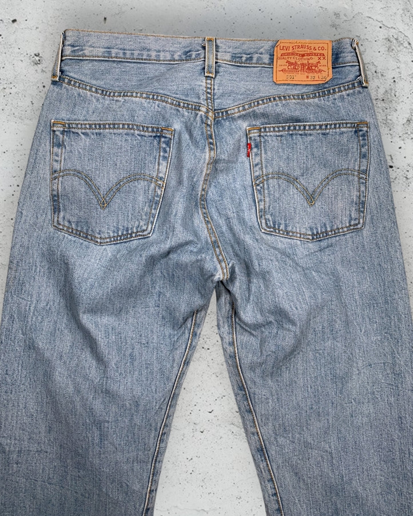 Jean Levi's 501 W32 L34 ( M / US 32 / FR 40 )