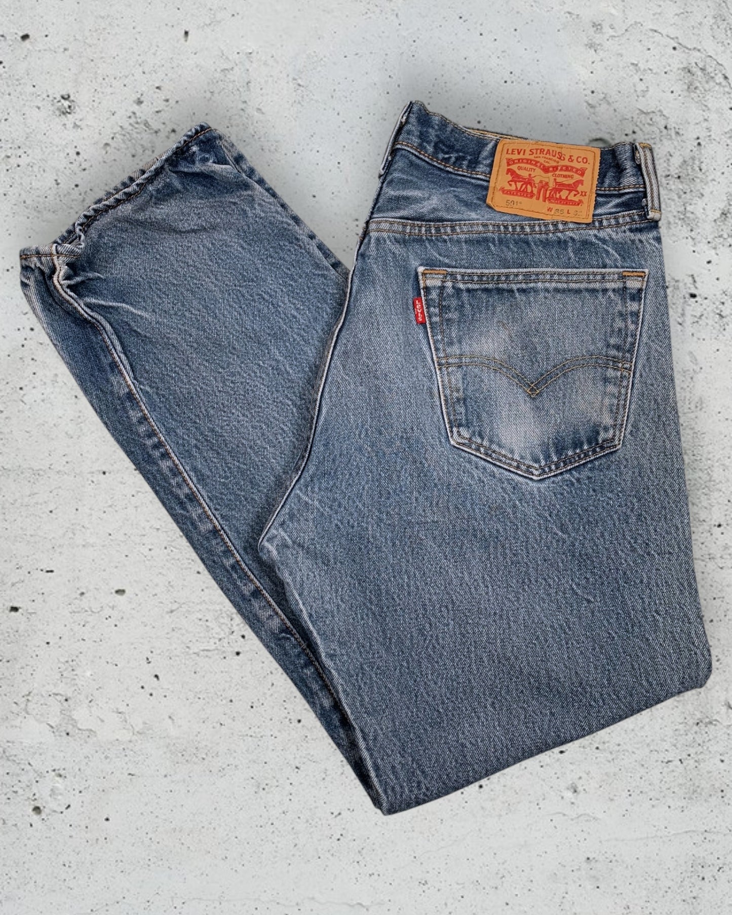 Jean Levi's 501 W35 L31 ( L / US 35 / FR 44 )