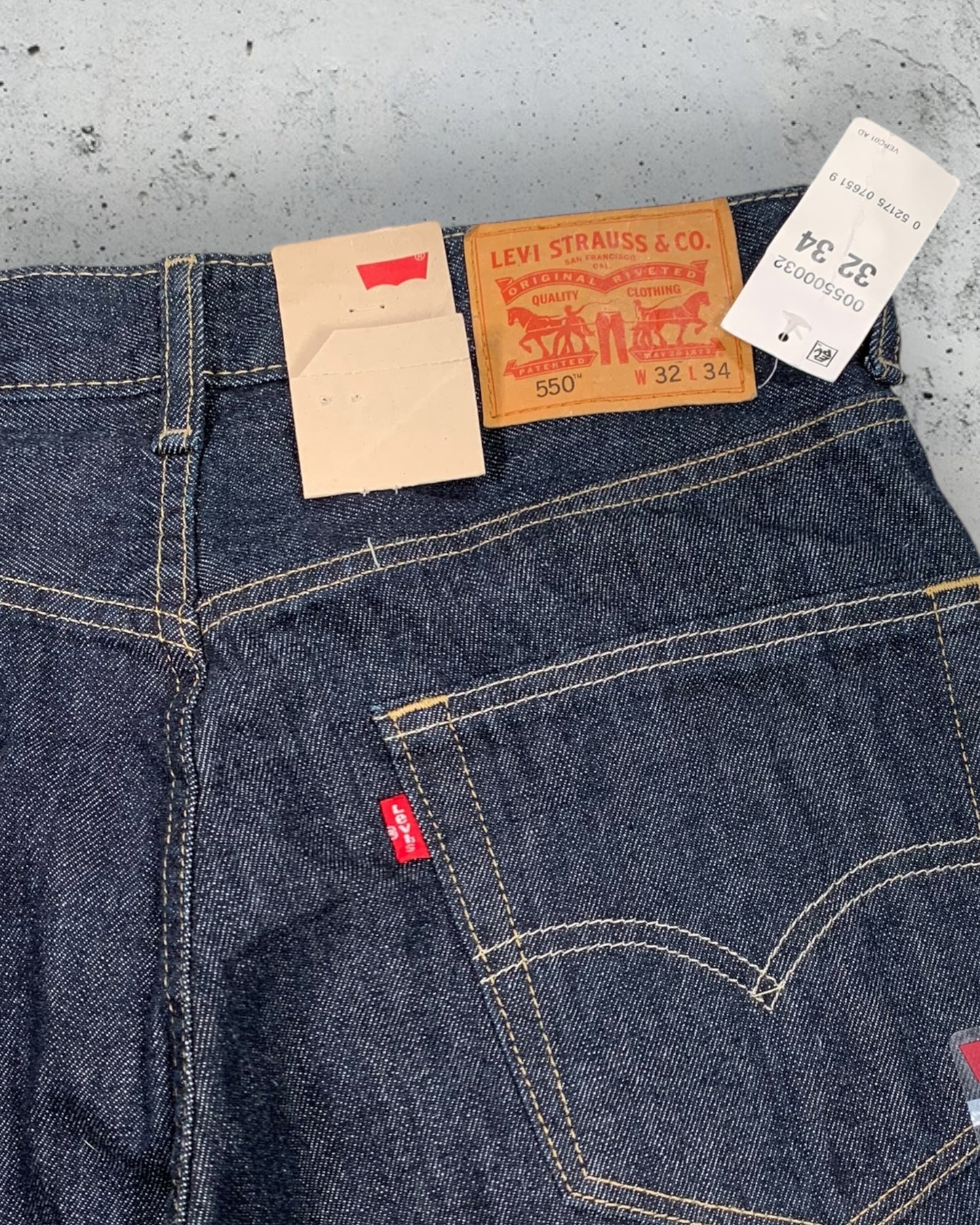 Jean Levi's 550 W32 L34 ( M / US 32 / FR 40 )