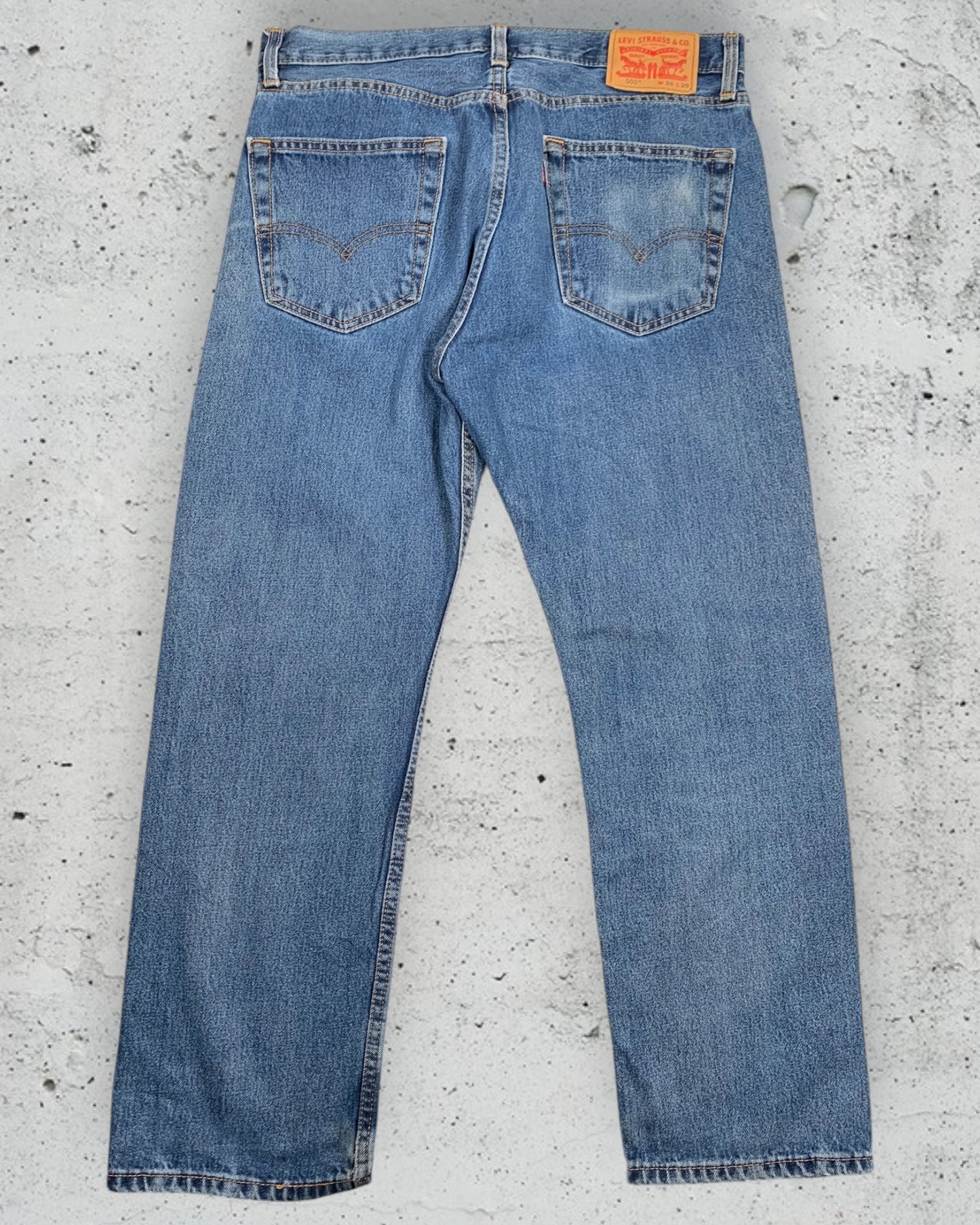 Jean Levi's 505 W34 L29 ( L / US 34 / FR 42-44 )