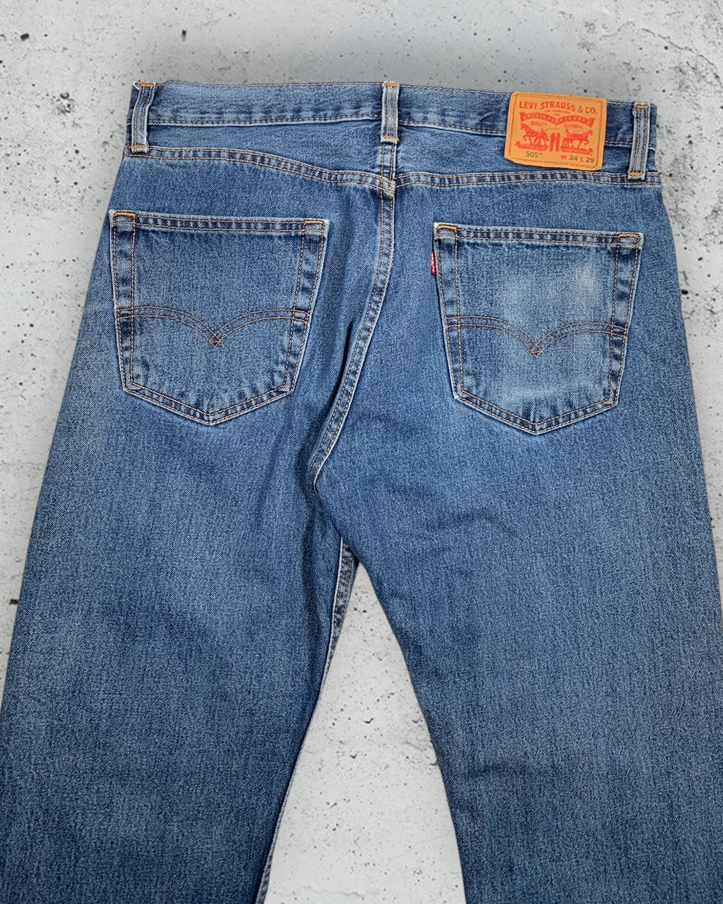 Jean Levi's 505 W34 L29 ( L / US 34 / FR 42-44 )