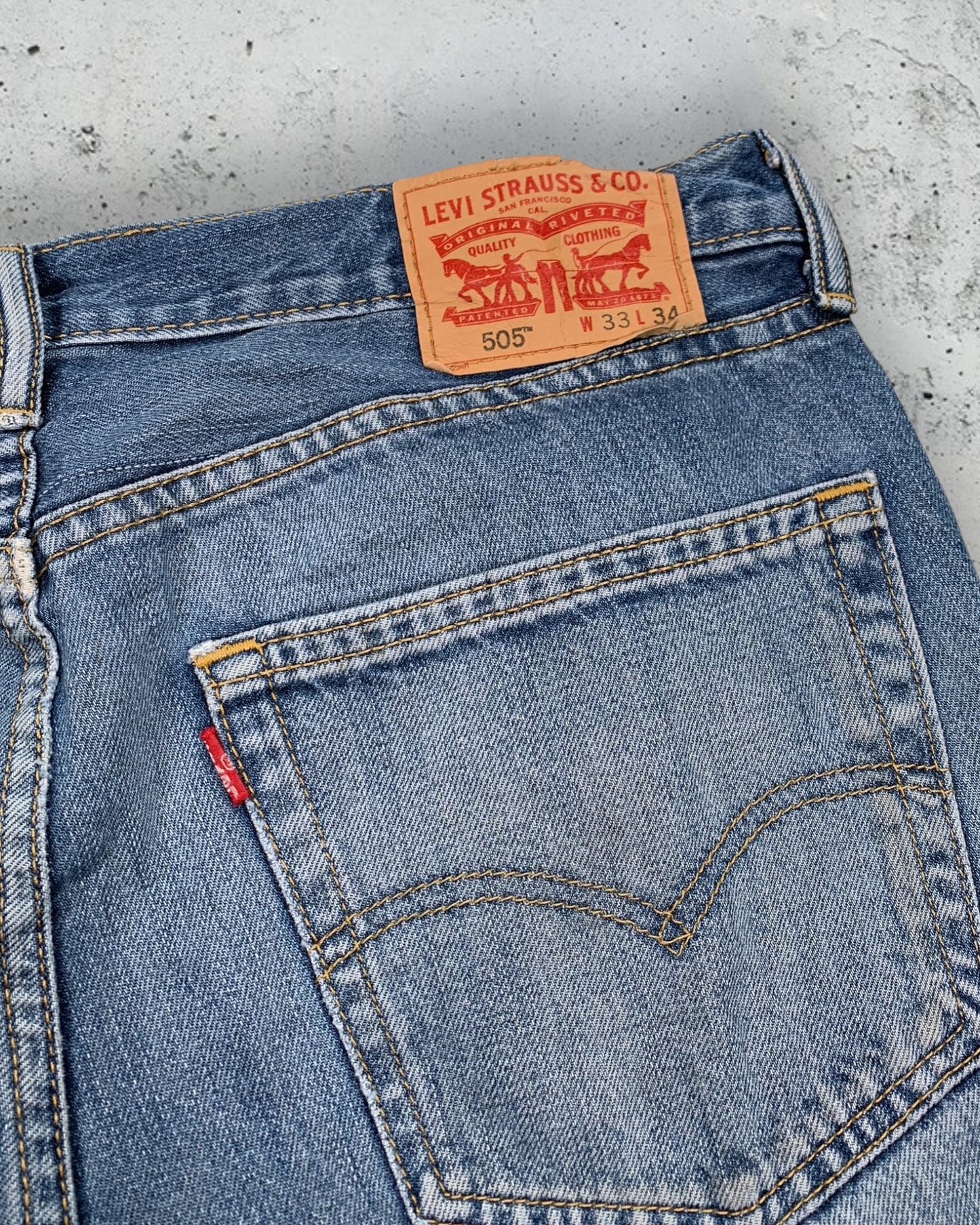 Jean Levi's 505 W33 L34 ( M / US 33 / FR 42 )