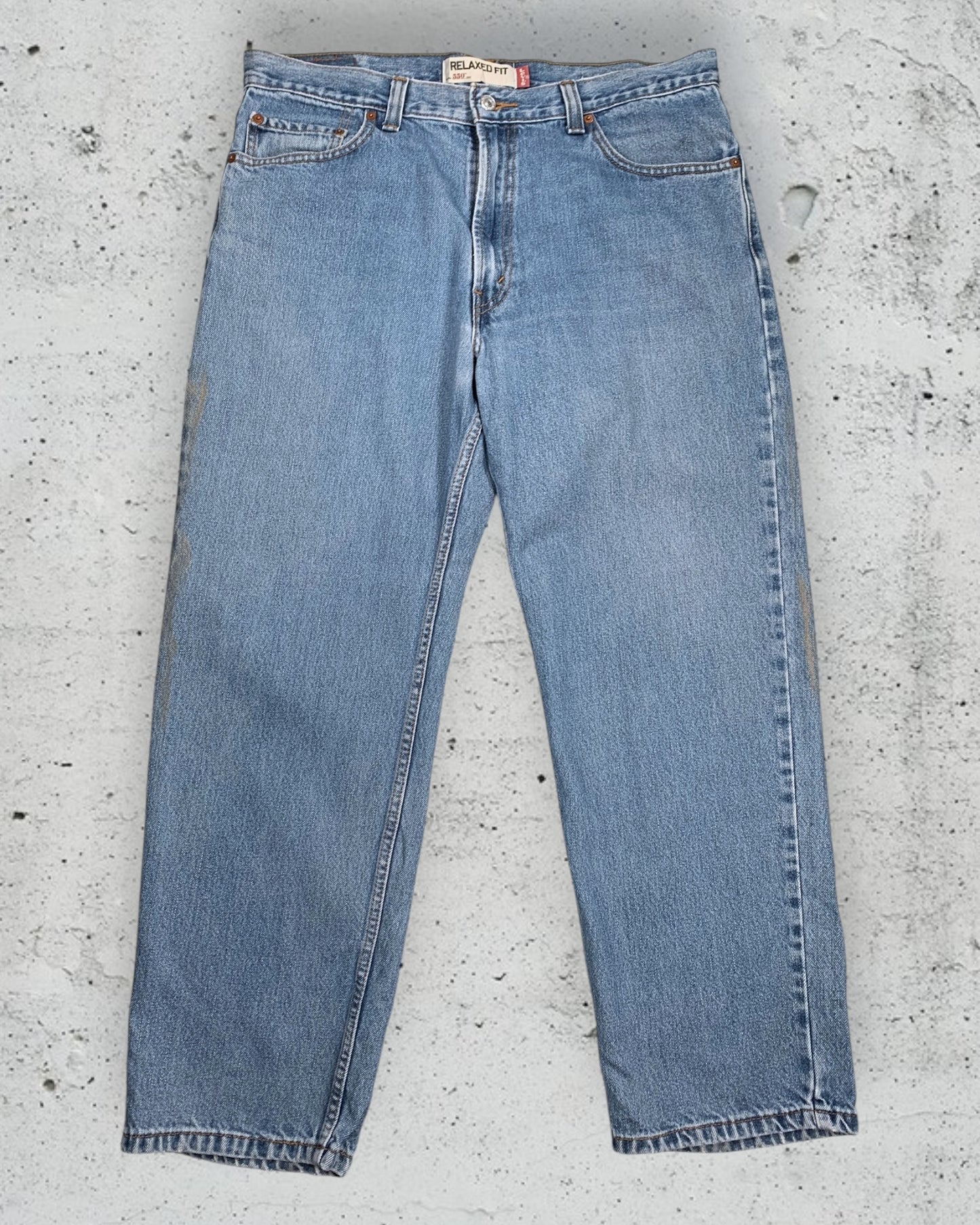 Jean Levi's 550 W36 L29 ( L / US 36 / FR 44-46 )