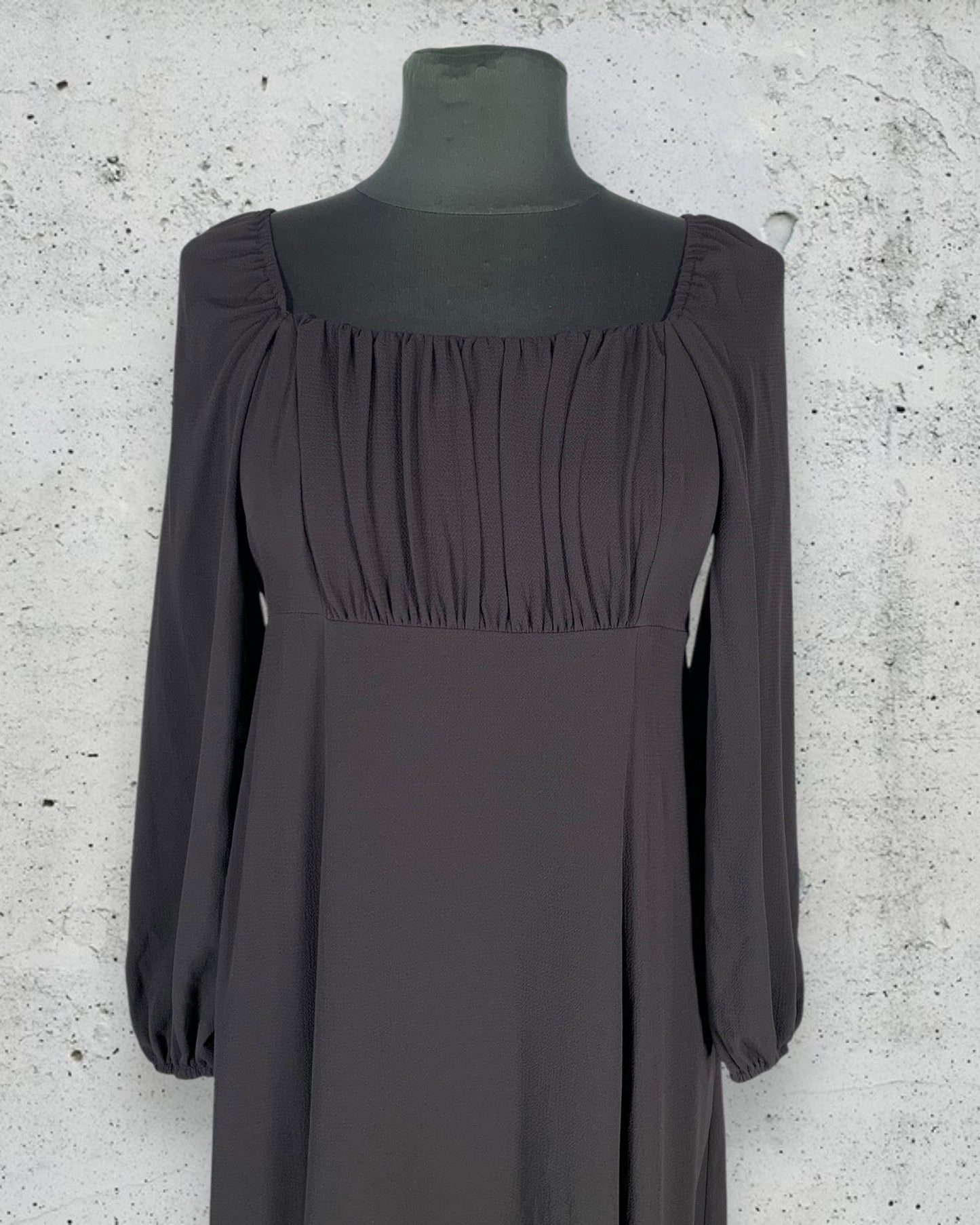 Robe Asos ( L / 40 / 12 )