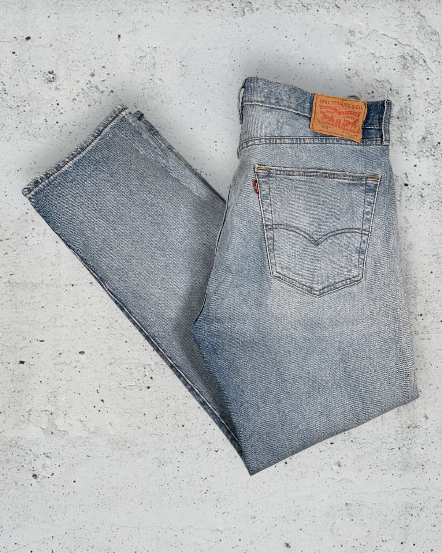 Jean Levi's 501 W36 L30 ( L / US 36 / FR 44-46 )