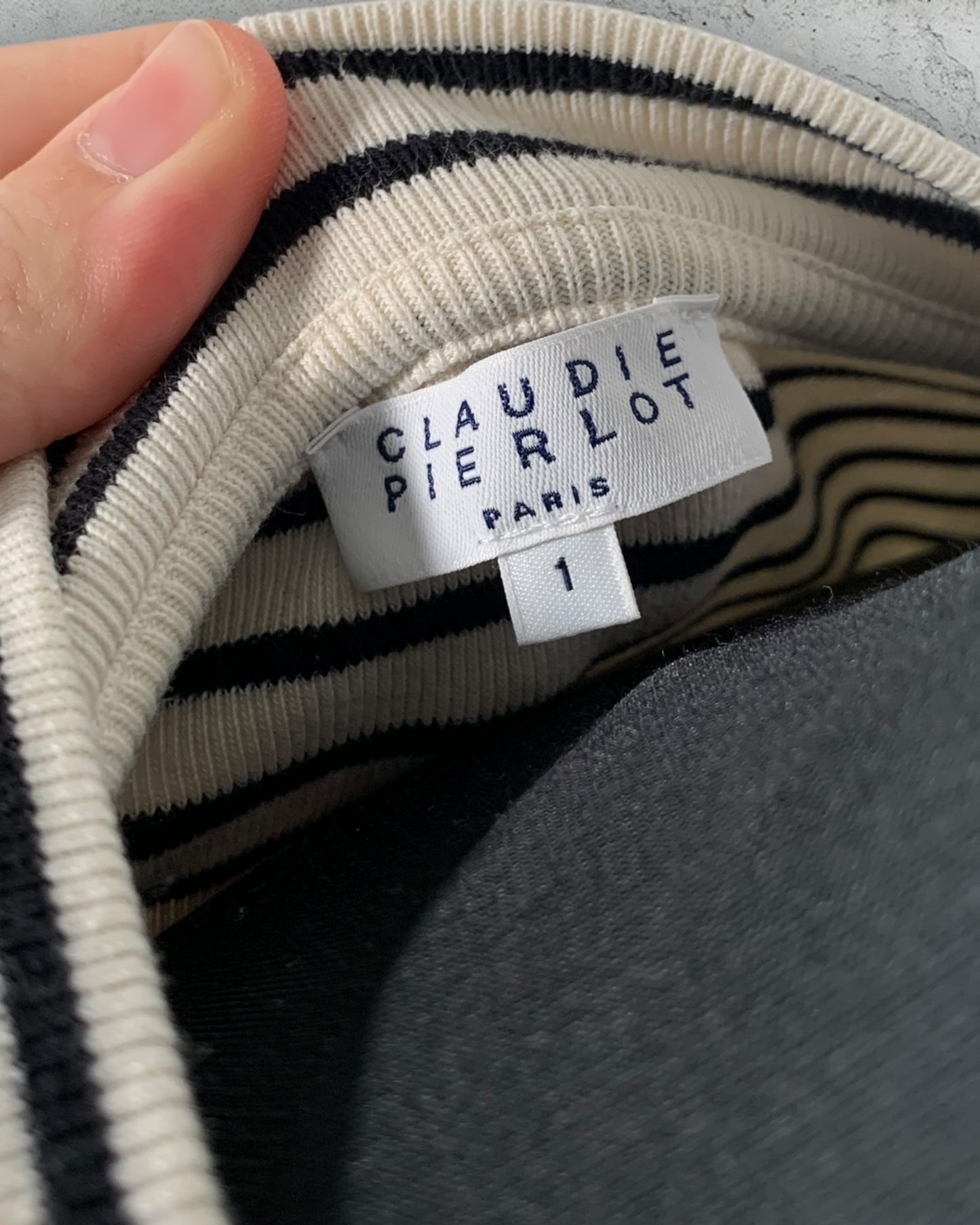 Pull Claudie Pierlot ( S / 36 / 8 )