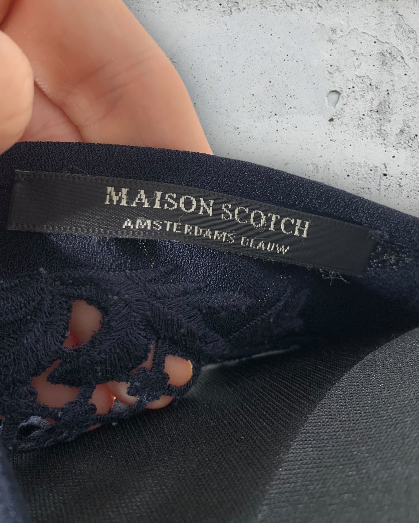 Pull Maison Scotch ( M / 38 / 10 )