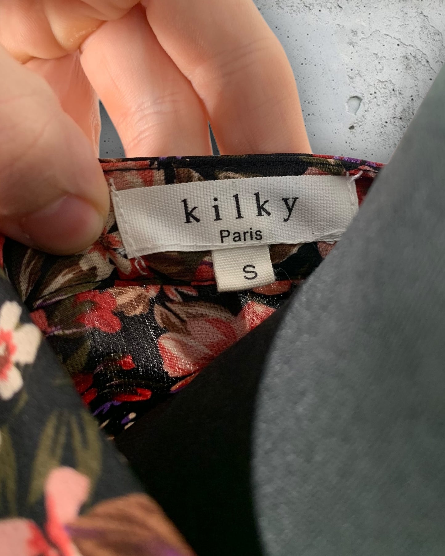 Robe Kilky ( S / 36 / 8 )