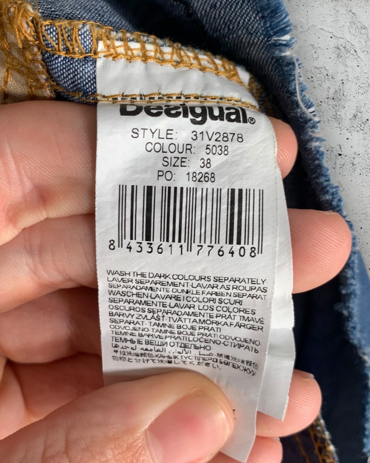 Robe Desigual ( M / 38 / 10 )