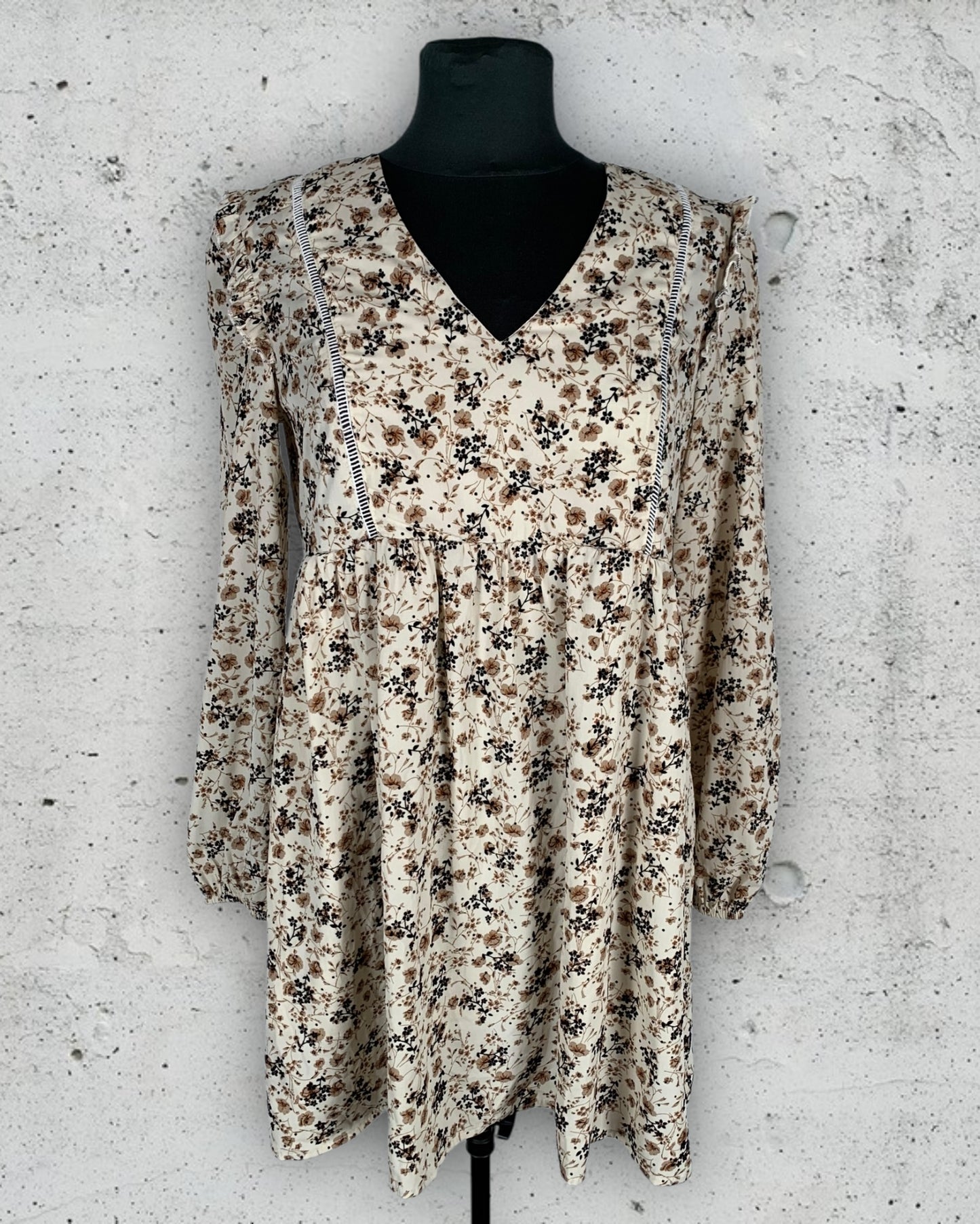 Robe Peace N' Love ( S / 36 / 8 )( M / 38 / 10 )