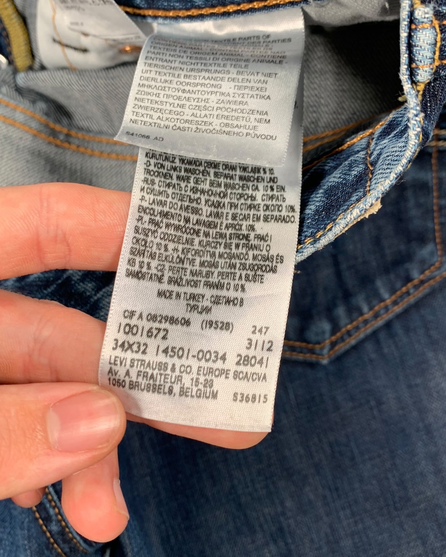 Jean Levi's 501 W34 L32 ( L / US 34 / FR 42-44 )