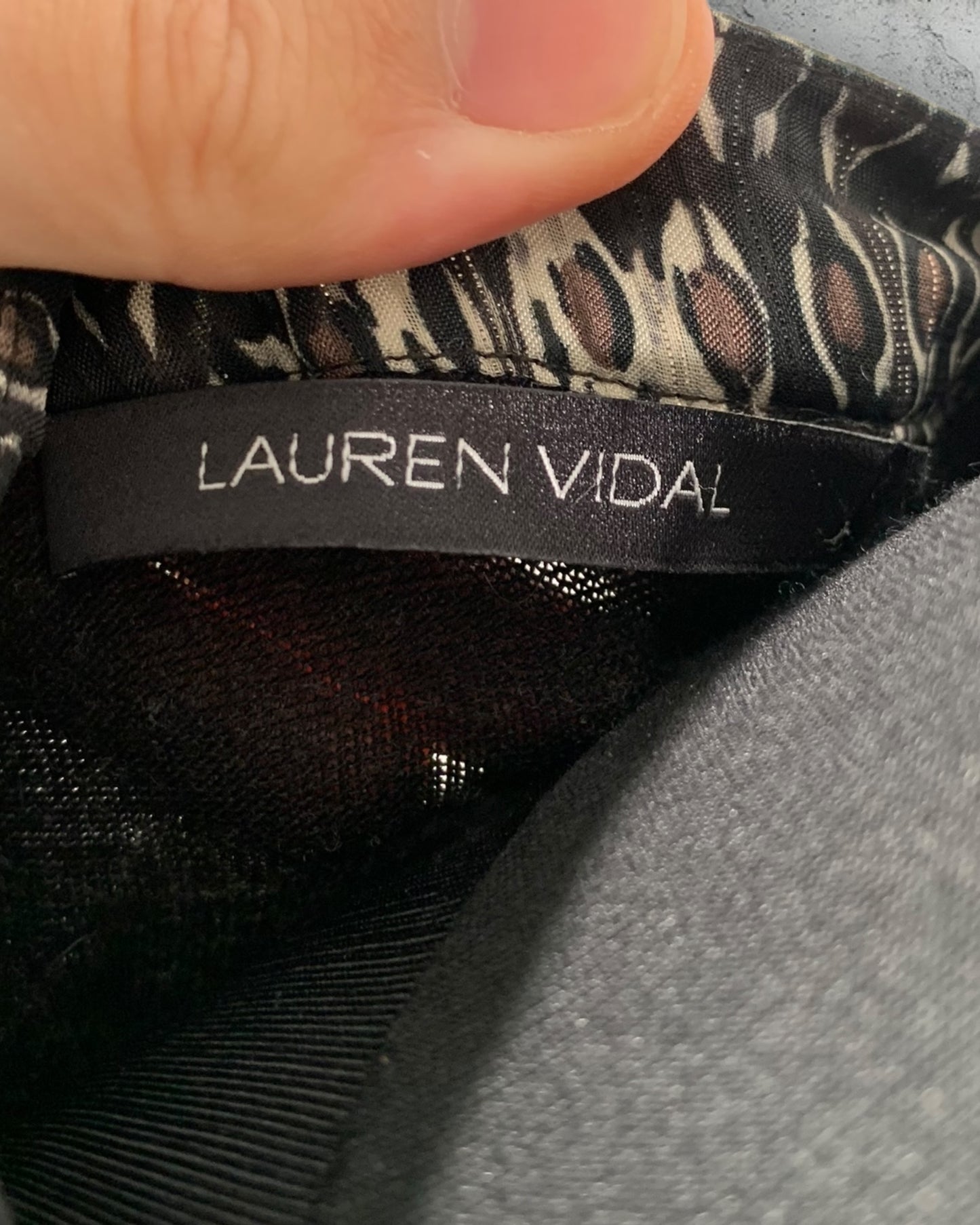 Robe Lauren Vidal ( L / 40 / 12 ) ( XL / 42 / 14 )