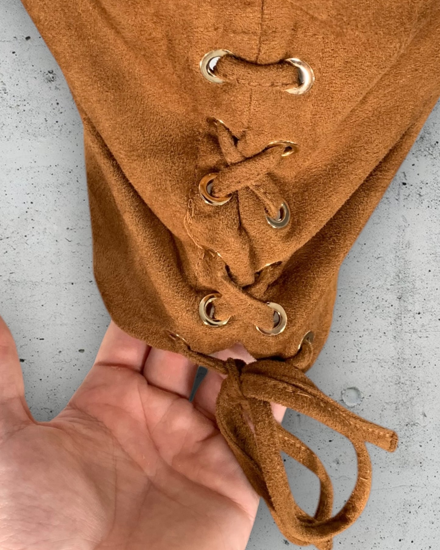 Robe Allyson ( M / 38 / 10 )